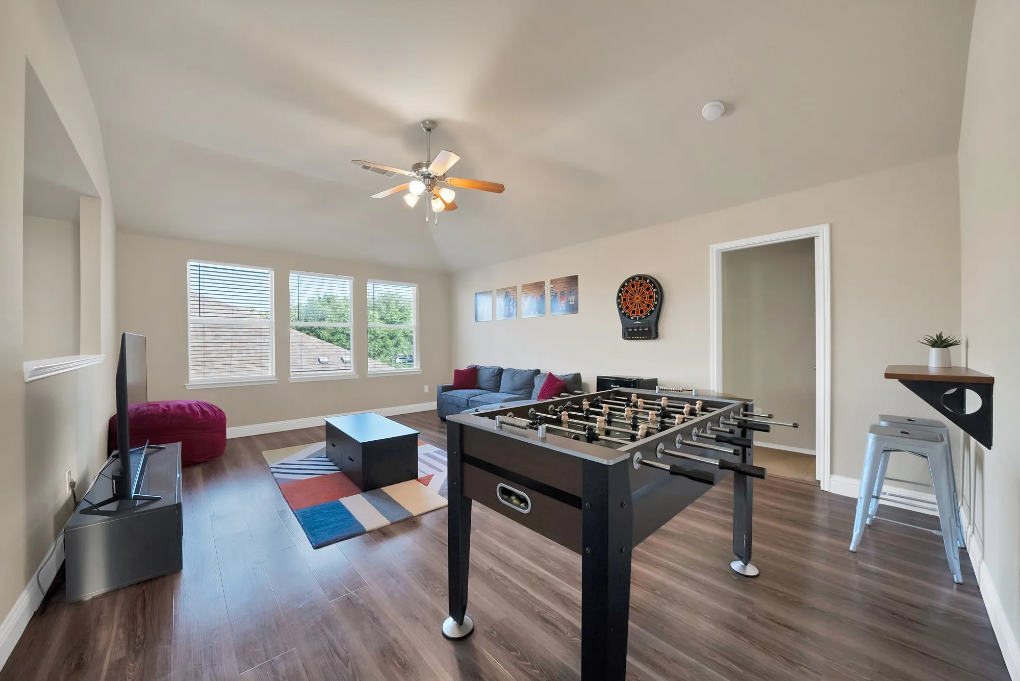 Single Family Residence For Sale in Collin County , 3201 Hoover Drive, Mc Kinney, Texas 75071, 4 Bedroom, 3 Bathroom, 2 Garage spaces, 3,040 Sqft, built in 2005, mls#21327256, Real Estate Agent in Mc Kinney, Homes For Sale in Collin county, Homes For Sale in Mc Kinney, Realtor in Mc Kinney Texas, Real Estate Brokerage Independent Realty Texas, Luminita Cordes Realtor