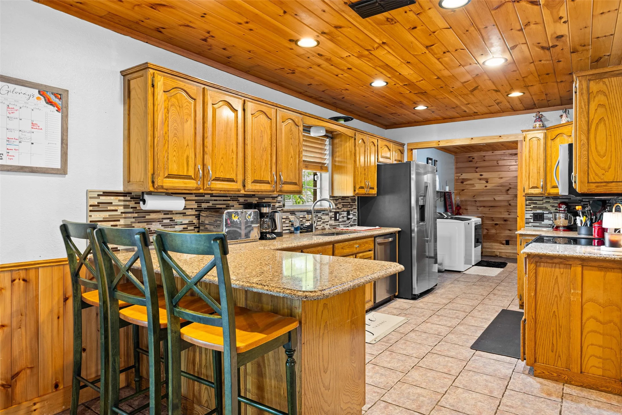 Single Family Residence For Sale in Upshur County , 113 Dearing Creek Rd, Gladewater, Texas 75647, 4 Bedroom, 2 Bathroom, 2 Garage spaces, 2,262 Sqft, built in 1996, Price $442,000, mls#21326907, Real Estate Agent in Gladewater, Homes For Sale in Upshur county, Homes For Sale in Gladewater, Realtor in Gladewater Texas, Real Estate Brokerage Independent Realty Texas, Luminita Cordes Realtor