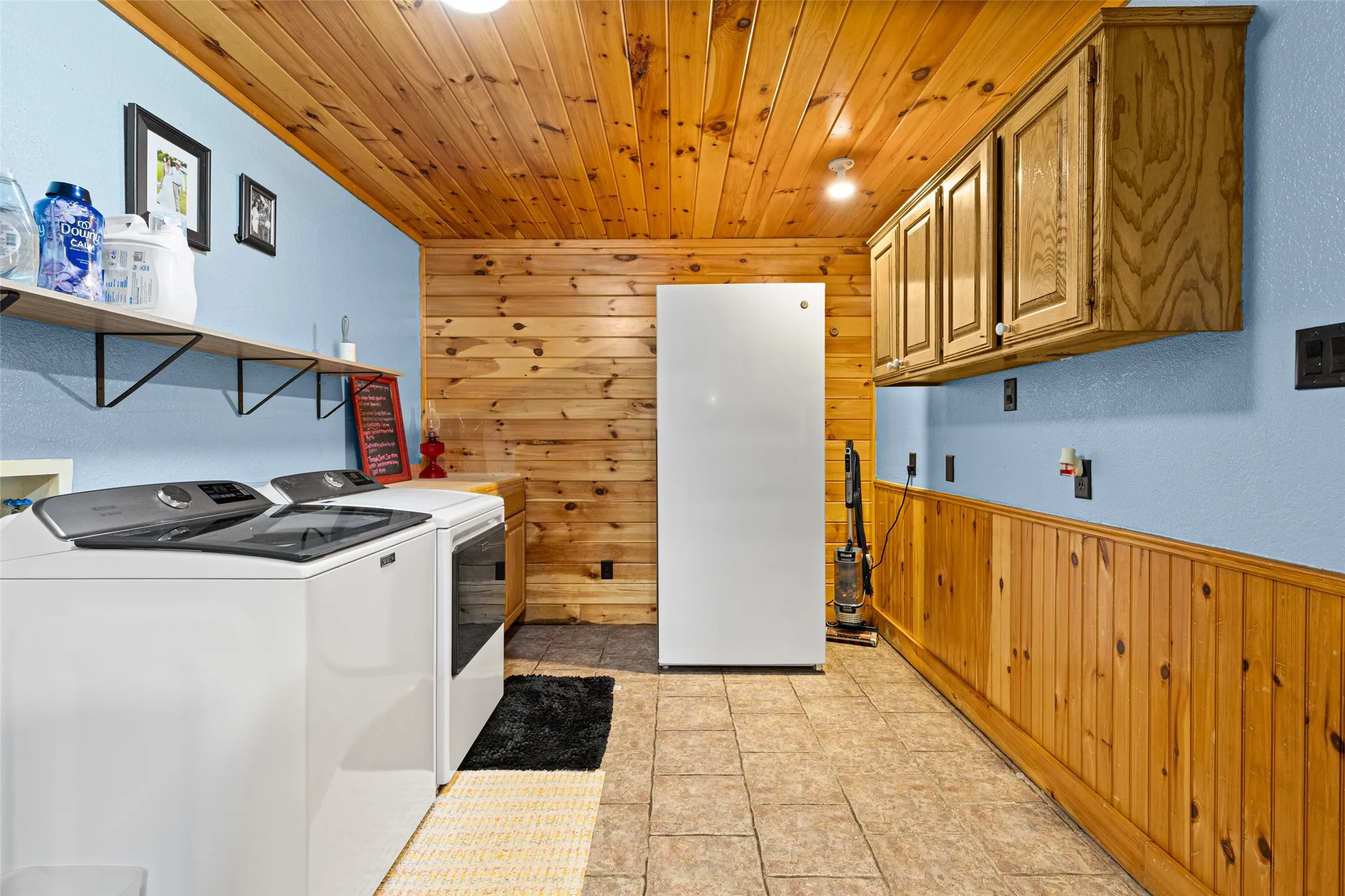 Single Family Residence For Sale in Upshur County , 113 Dearing Creek Rd, Gladewater, Texas 75647, 4 Bedroom, 2 Bathroom, 2 Garage spaces, 2,262 Sqft, built in 1996, Price $442,000, mls#21326907, Real Estate Agent in Gladewater, Homes For Sale in Upshur county, Homes For Sale in Gladewater, Realtor in Gladewater Texas, Real Estate Brokerage Independent Realty Texas, Luminita Cordes Realtor