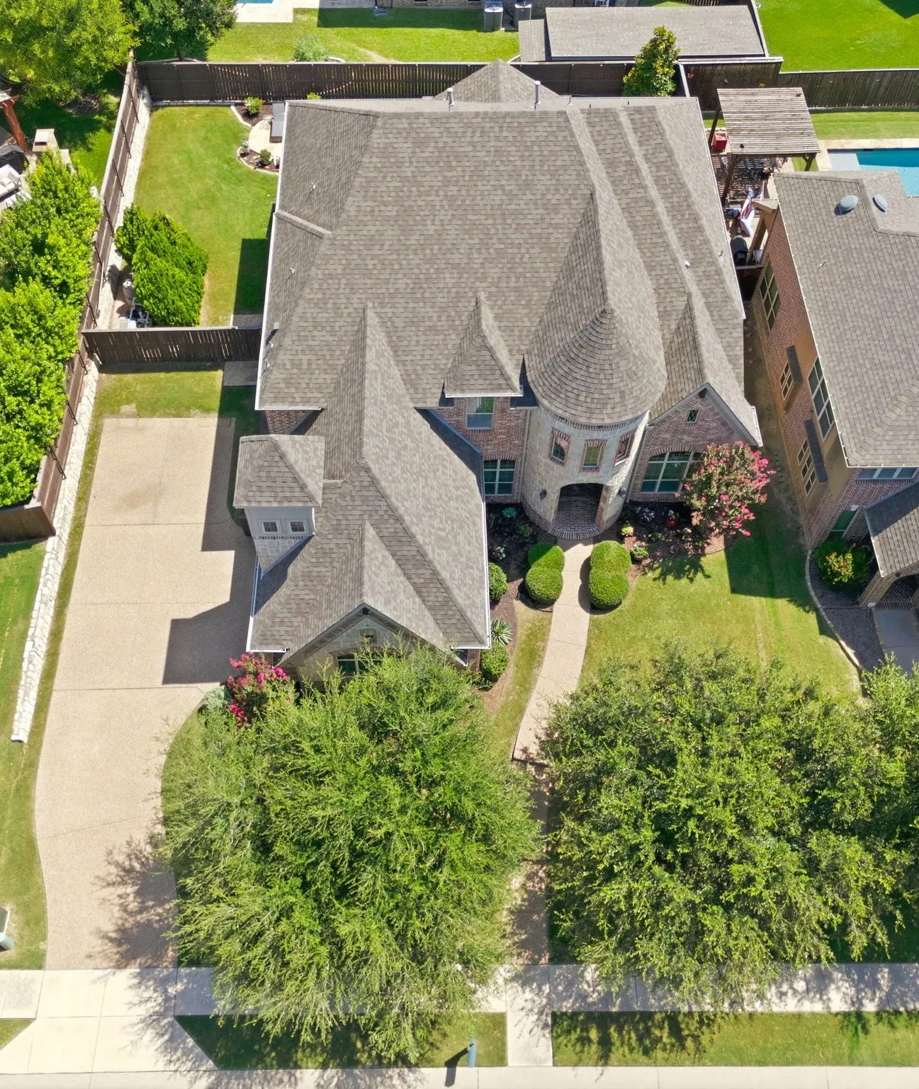 Single Family Residence For Sale in Collin County , 182 Springbrook Drive, Prosper, Texas 75078, 5 Bedroom, 5 Bathroom, 2 Garage spaces, 4,053 Sqft, built in 2012, mls#21314137, Real Estate Agent in Prosper, Homes For Sale in Collin county, Homes For Sale in Prosper, Realtor in Prosper Texas, Real Estate Brokerage Independent Realty Texas, Luminita Cordes Realtor