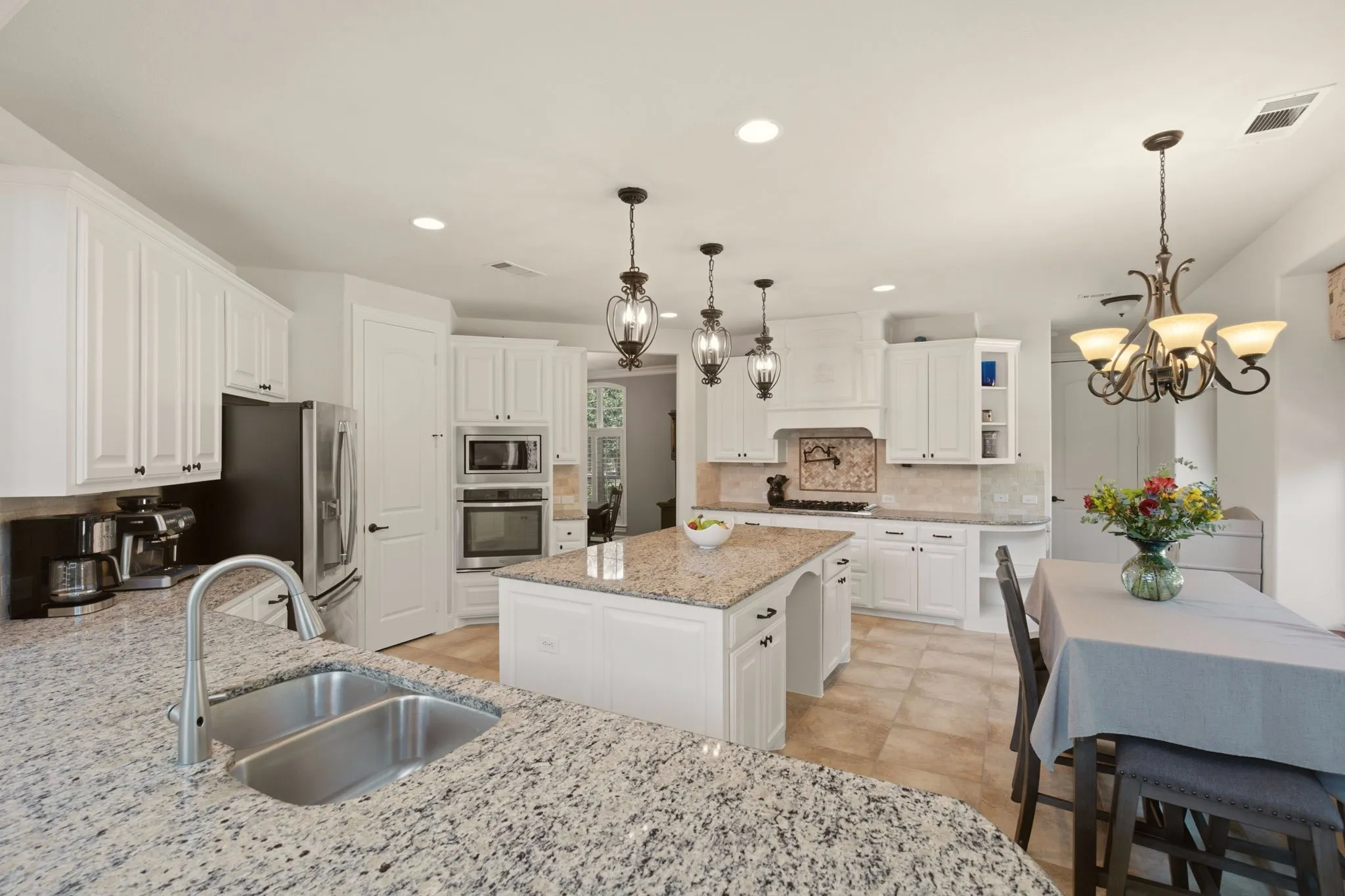 Single Family Residence For Sale in Collin County , 182 Springbrook Drive, Prosper, Texas 75078, 5 Bedroom, 5 Bathroom, 2 Garage spaces, 4,053 Sqft, built in 2012, mls#21314137, Real Estate Agent in Prosper, Homes For Sale in Collin county, Homes For Sale in Prosper, Realtor in Prosper Texas, Real Estate Brokerage Independent Realty Texas, Luminita Cordes Realtor