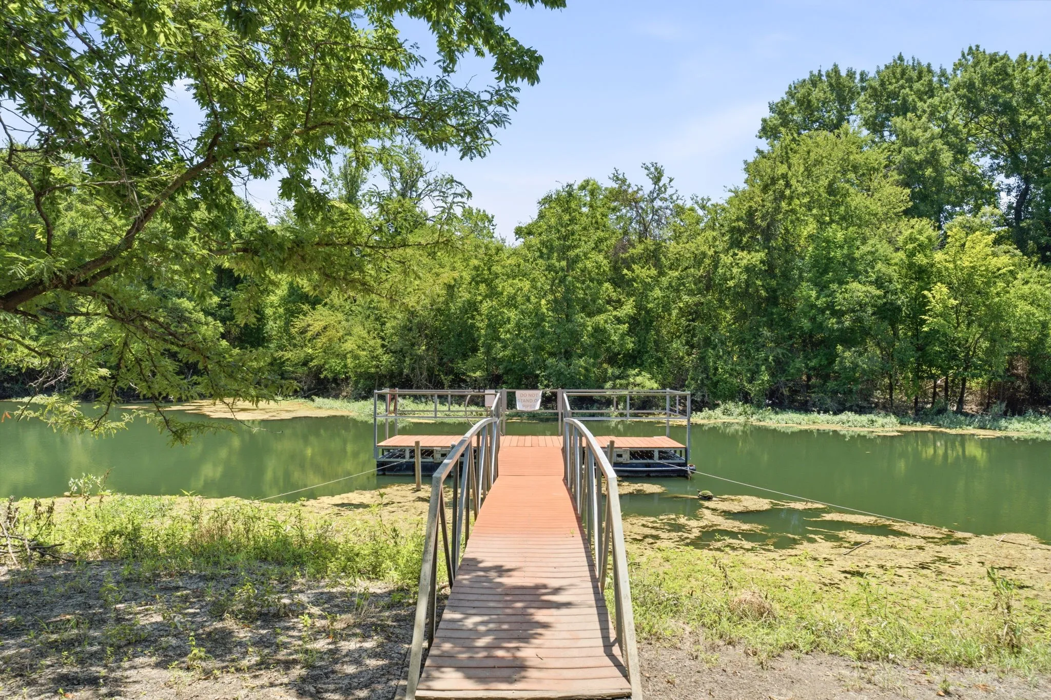 Single Family Residence For Sale in Collin County , 182 Springbrook Drive, Prosper, Texas 75078, 5 Bedroom, 5 Bathroom, 2 Garage spaces, 4,053 Sqft, built in 2012, mls#21314137, Real Estate Agent in Prosper, Homes For Sale in Collin county, Homes For Sale in Prosper, Realtor in Prosper Texas, Real Estate Brokerage Independent Realty Texas, Luminita Cordes Realtor