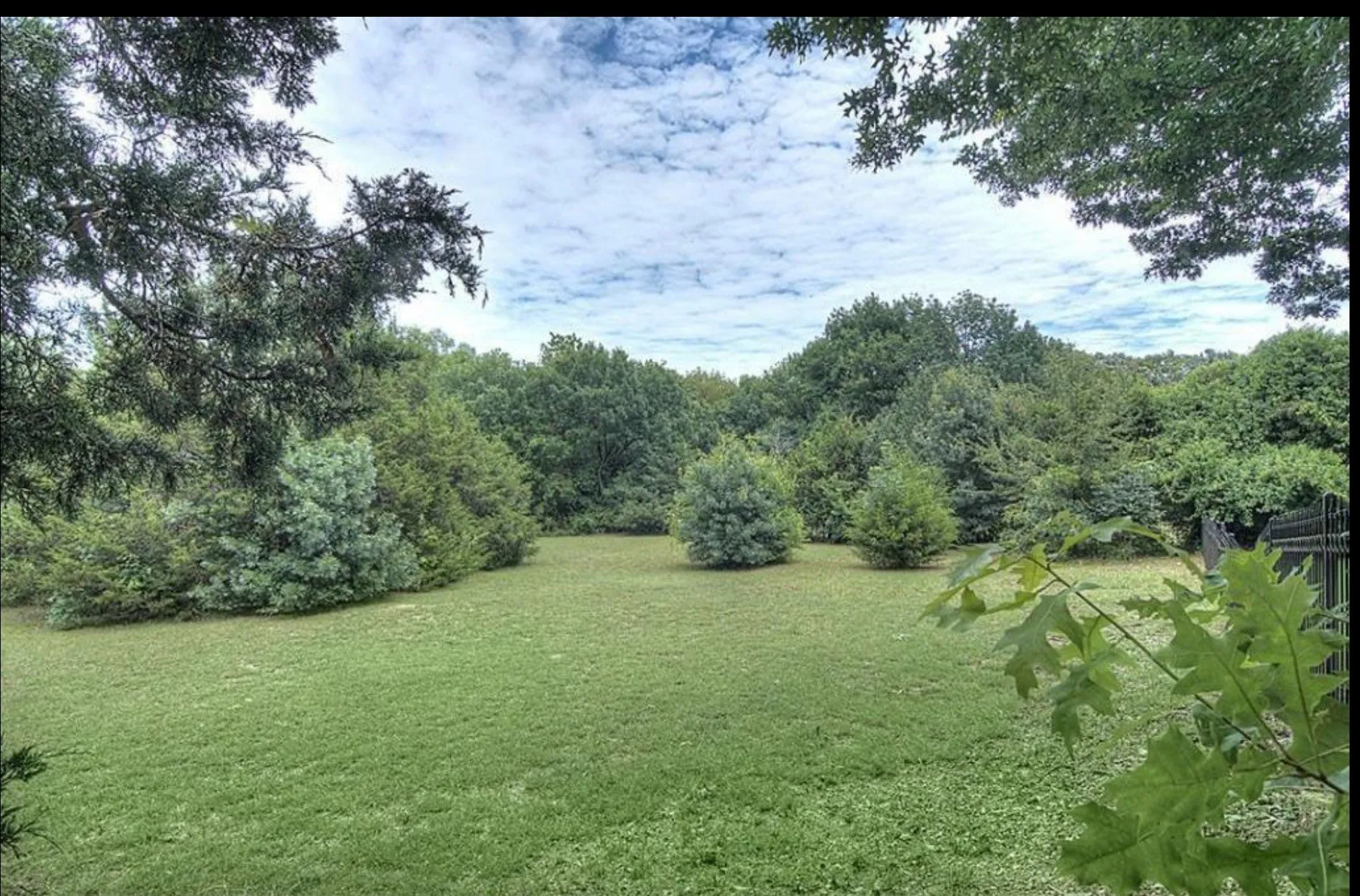 Single Family Residence For Sale in Collin County , 2880 Hidden Creek Lane, Mc Kinney, Texas 75072, 6 Bedroom, 6 Bathroom, 3 Garage spaces, 7,167 Sqft, built in 1998, mls#21324527, Real Estate Agent in Mc Kinney, Homes For Sale in Collin county, Homes For Sale in Mc Kinney, Realtor in Mc Kinney Texas, Real Estate Brokerage Independent Realty Texas, Luminita Cordes Realtor
