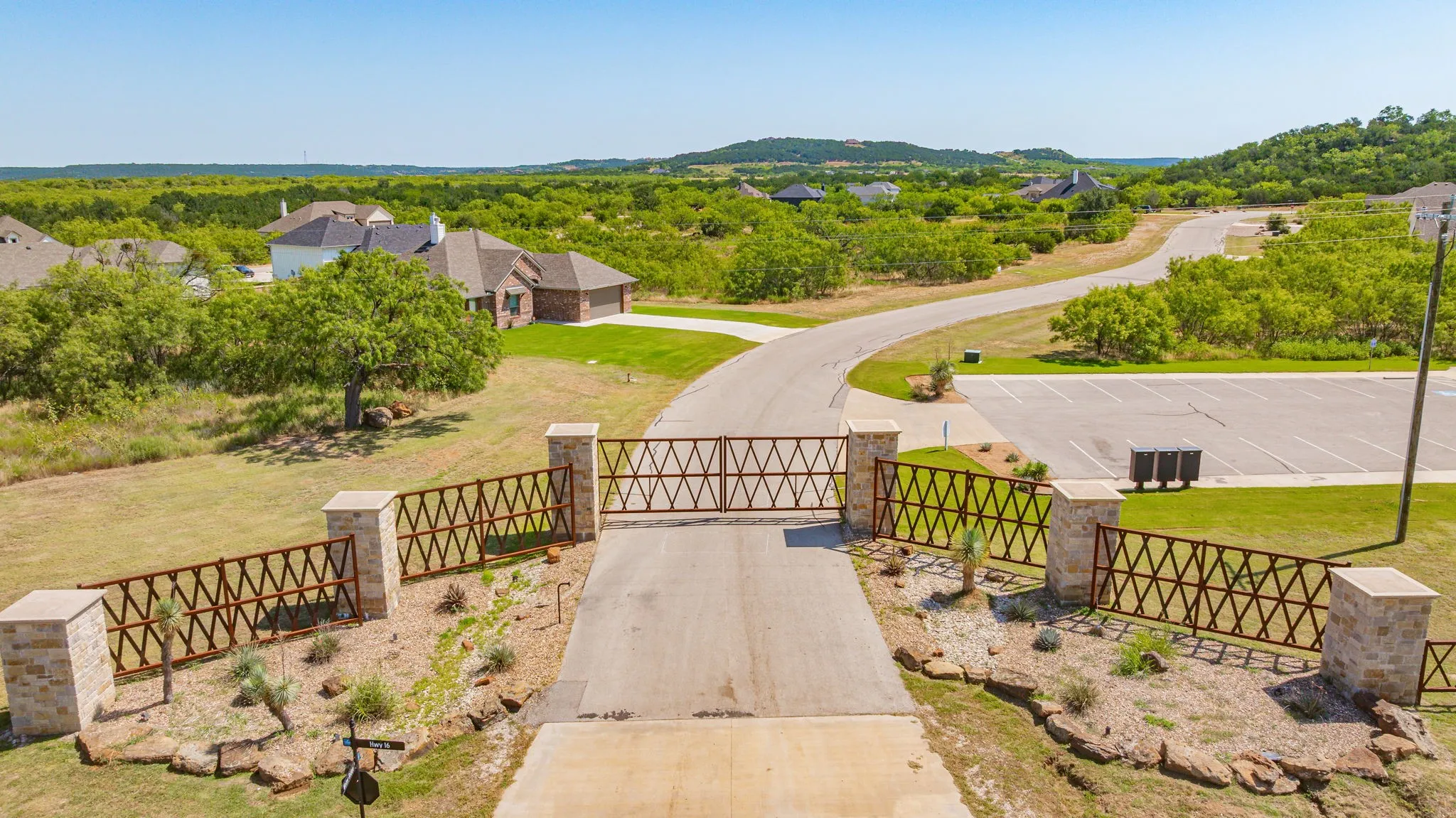 Single Family Residence For Sale in Palo Pinto County , 1220 Green Elm Road, Graford, Texas 76449, 3 Bedroom, 3 Bathroom, 2 Garage spaces, 1,991 Sqft, built in 2021, Price $494,000, mls#21326994, Real Estate Agent in Graford, Homes For Sale in Palo Pinto county, Homes For Sale in Graford, Realtor in Graford Texas, Real Estate Brokerage Independent Realty Texas, Luminita Cordes Realtor