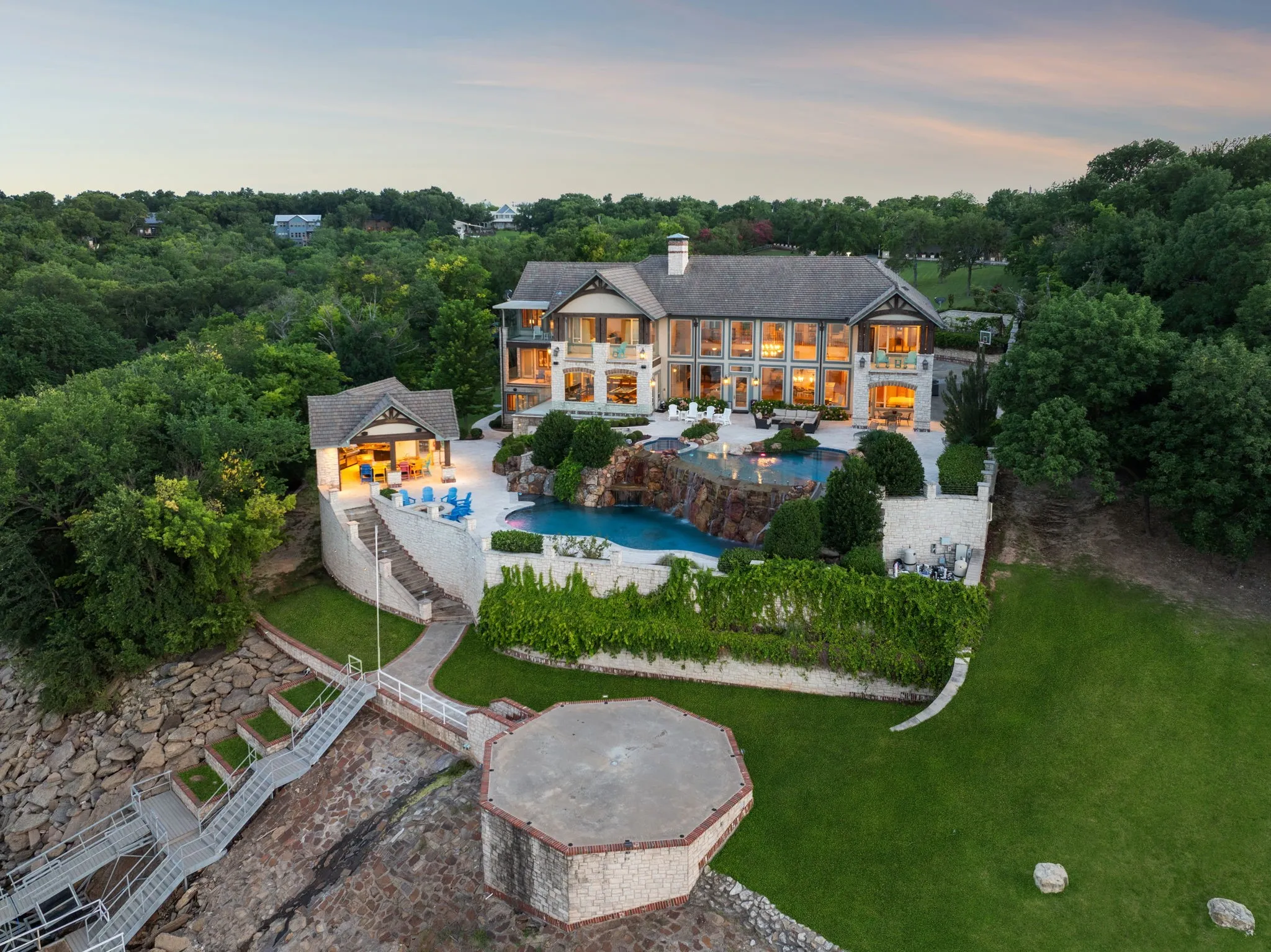 Single Family Residence For Sale in Grayson County , 362 Thompson Heights Drive, Denison, Texas 75020, 7 Bedrooms, 10 Bathrooms, 2 Garage spaces, 11,551 Sqft, built in 2003, Price $9,900,000, mls#21326263, Real Estate Agent in Denison, Homes For Sale in Grayson county, Homes For Sale in Denison, Realtor in Denison Texas, Real Estate Brokerage Independent Realty Texas, Luminita Cordes Realtor