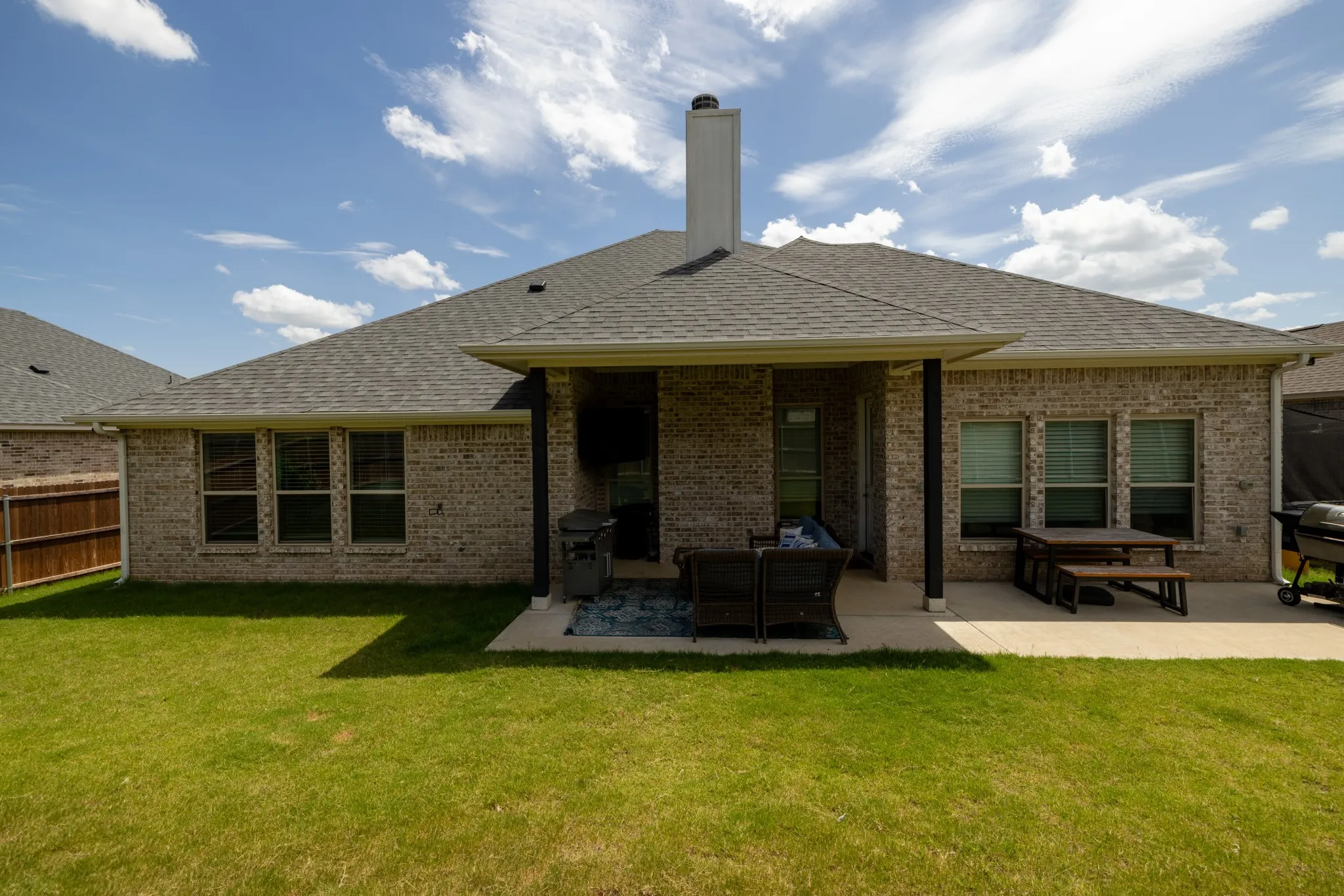 Single Family Residence For Sale in Hood County , 3006 Promenade Drive, Granbury, Texas 76049, 4 Bedroom, 2 Bathroom, 2 Garage spaces, 2,024 Sqft, built in 2022, mls#21327657, Real Estate Agent in Granbury, Homes For Sale in Hood county, Homes For Sale in Granbury, Realtor in Granbury Texas, Real Estate Brokerage Independent Realty Texas, Luminita Cordes Realtor