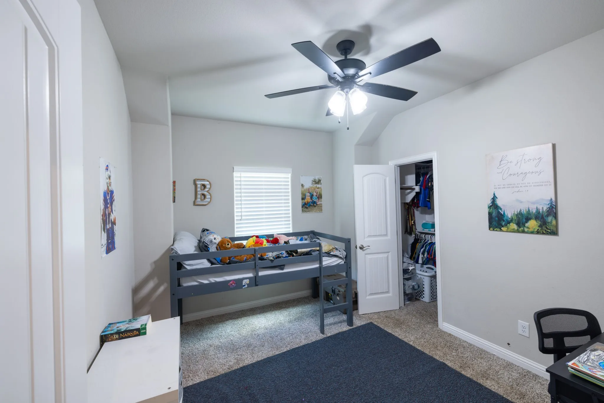 Single Family Residence For Sale in Hood County , 3006 Promenade Drive, Granbury, Texas 76049, 4 Bedroom, 2 Bathroom, 2 Garage spaces, 2,024 Sqft, built in 2022, mls#21327657, Real Estate Agent in Granbury, Homes For Sale in Hood county, Homes For Sale in Granbury, Realtor in Granbury Texas, Real Estate Brokerage Independent Realty Texas, Luminita Cordes Realtor