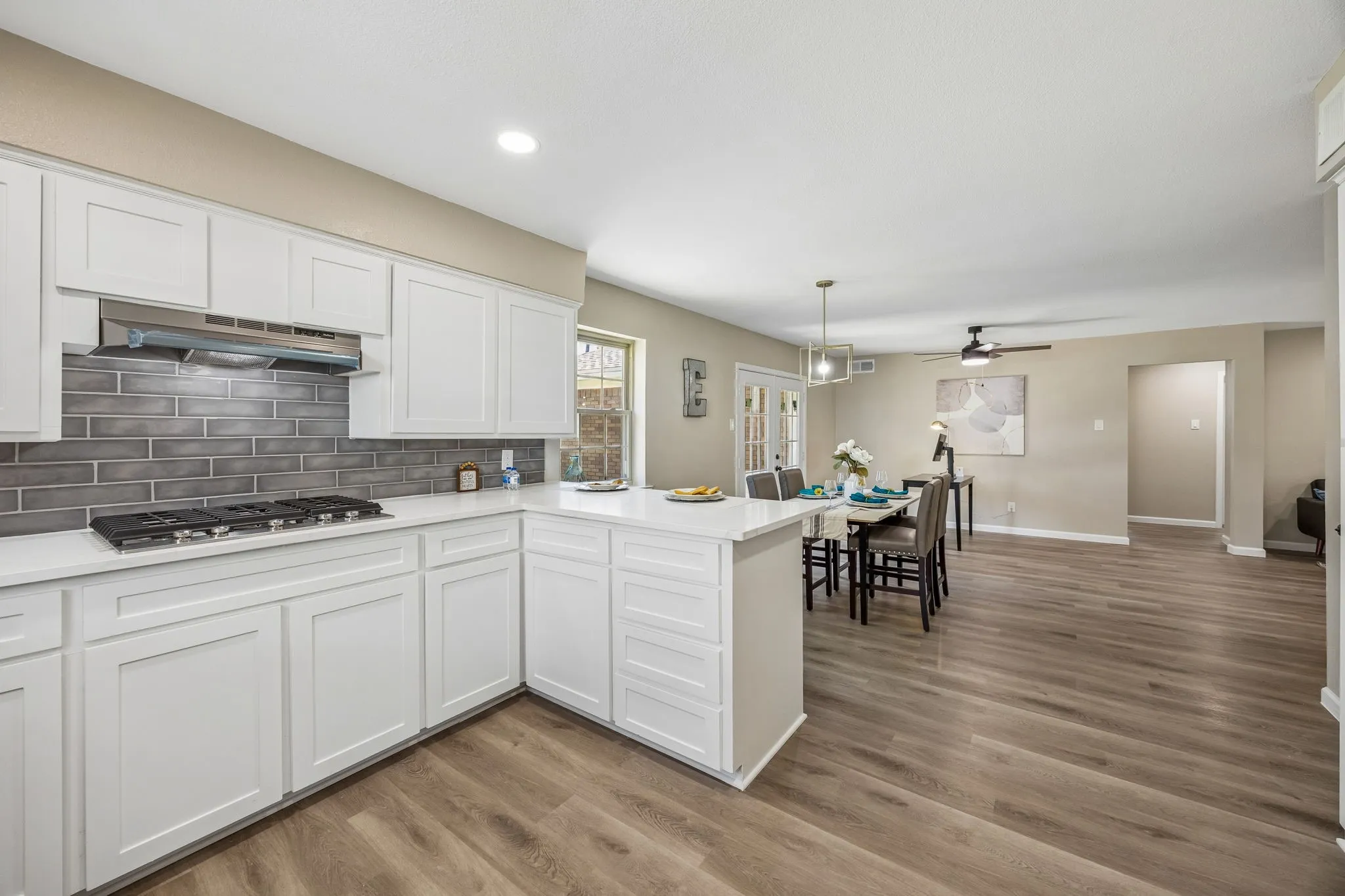 Single Family Residence For Sale in Dallas County , 1725 Bardfield Avenue, Garland, Texas 75041, 3 Bedroom, 2 Bathroom, 2 Garage spaces, 1,503 Sqft, built in 1965, mls#21327687, Real Estate Agent in Garland, Homes For Sale in Dallas county, Homes For Sale in Garland, Realtor in Garland Texas, Real Estate Brokerage Independent Realty Texas, Luminita Cordes Realtor