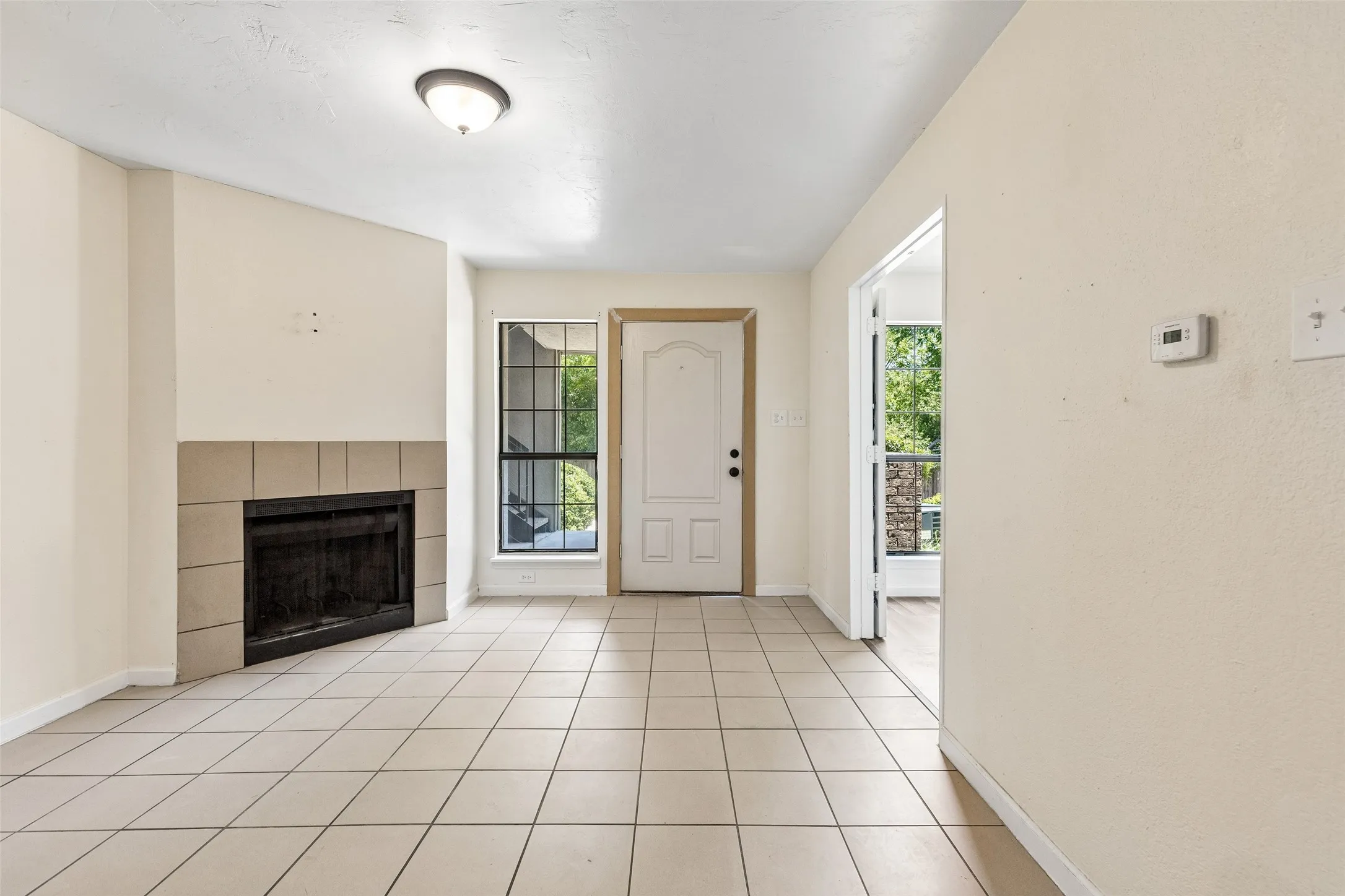 Condominium For Sale in Dallas County , 6108 Abrams Road 610, Dallas, Texas 75231, 2 Bedroom, 2 Bathroom, Garage spaces, 743 Sqft, built in 1984, mls#21320584, Real Estate Agent in Dallas, Homes For Sale in Dallas county, Homes For Sale in Dallas, Realtor in Dallas Texas, Real Estate Brokerage Independent Realty Texas, Luminita Cordes Realtor