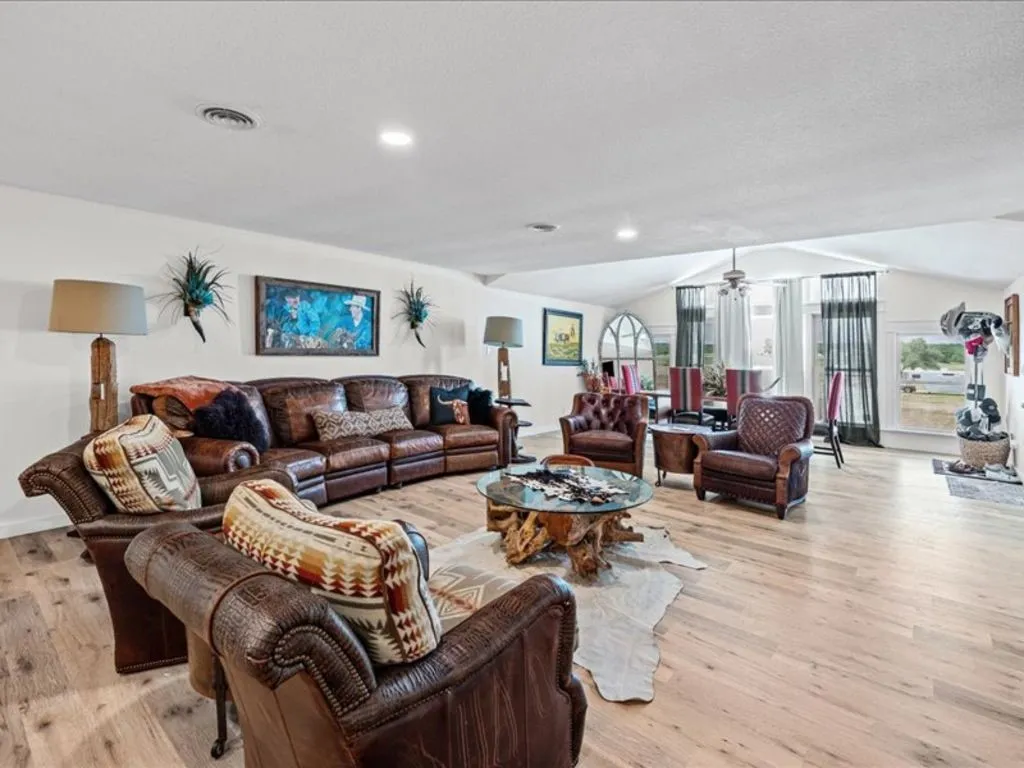 Single Family Residence For Sale in Somervell County , 4314 County Road 1008, Glen Rose, Texas 76043, 4 Bedroom, 4 Bathroom, Garage spaces, 3,008 Sqft, built in 0, mls#21327709, Real Estate Agent in Glen Rose, Homes For Sale in Somervell county, Homes For Sale in Glen Rose, Realtor in Glen Rose Texas, Real Estate Brokerage Independent Realty Texas, Luminita Cordes Realtor