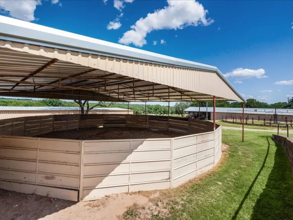 Single Family Residence For Sale in Somervell County , 4314 County Road 1008, Glen Rose, Texas 76043, 4 Bedroom, 4 Bathroom, Garage spaces, 3,008 Sqft, built in 0, mls#21327709, Real Estate Agent in Glen Rose, Homes For Sale in Somervell county, Homes For Sale in Glen Rose, Realtor in Glen Rose Texas, Real Estate Brokerage Independent Realty Texas, Luminita Cordes Realtor