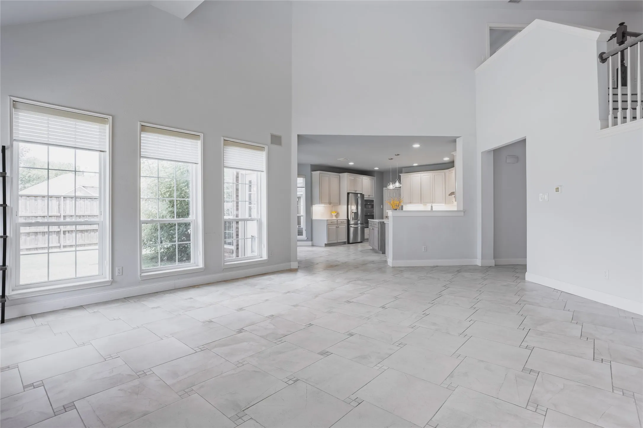 Single Family Residence For Sale in Collin County , 3915 Compton Drive, Richardson, Texas 75082, 4 Bedroom, 3 Bathroom, 2 Garage spaces, 3,211 Sqft, built in 1997, mls#21325078, Real Estate Agent in Richardson, Homes For Sale in Collin county, Homes For Sale in Richardson, Realtor in Richardson Texas, Real Estate Brokerage Independent Realty Texas, Luminita Cordes Realtor