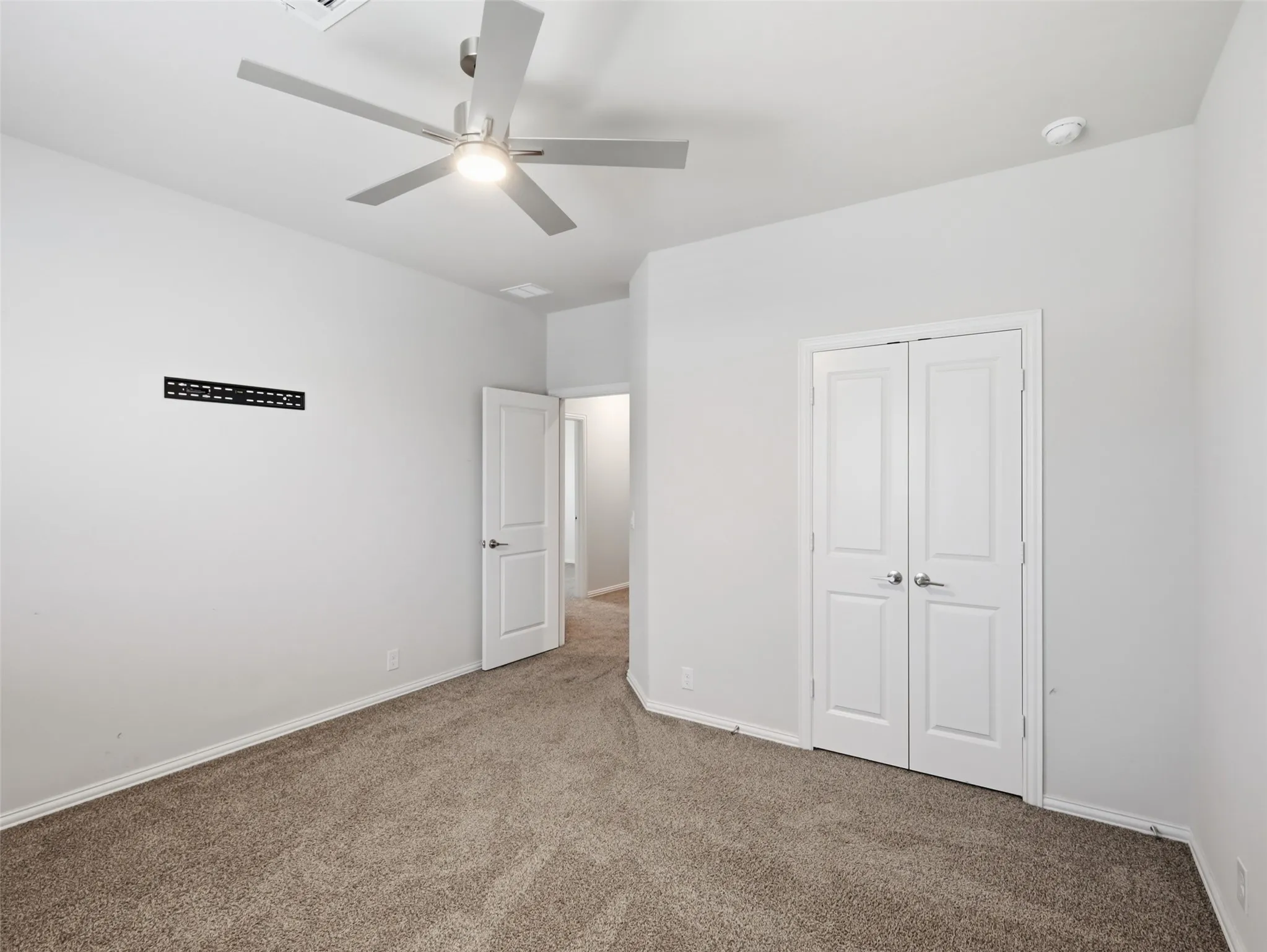 Single Family Residence For Sale in Hunt County , 201 Sweetwater Drive, Commerce, Texas 75428, 4 Bedroom, 3 Bathroom, 2 Garage spaces, 3,026 Sqft, built in 2023, mls#21327416, Real Estate Agent in Commerce, Homes For Sale in Hunt county, Homes For Sale in Commerce, Realtor in Commerce Texas, Real Estate Brokerage Independent Realty Texas, Luminita Cordes Realtor
