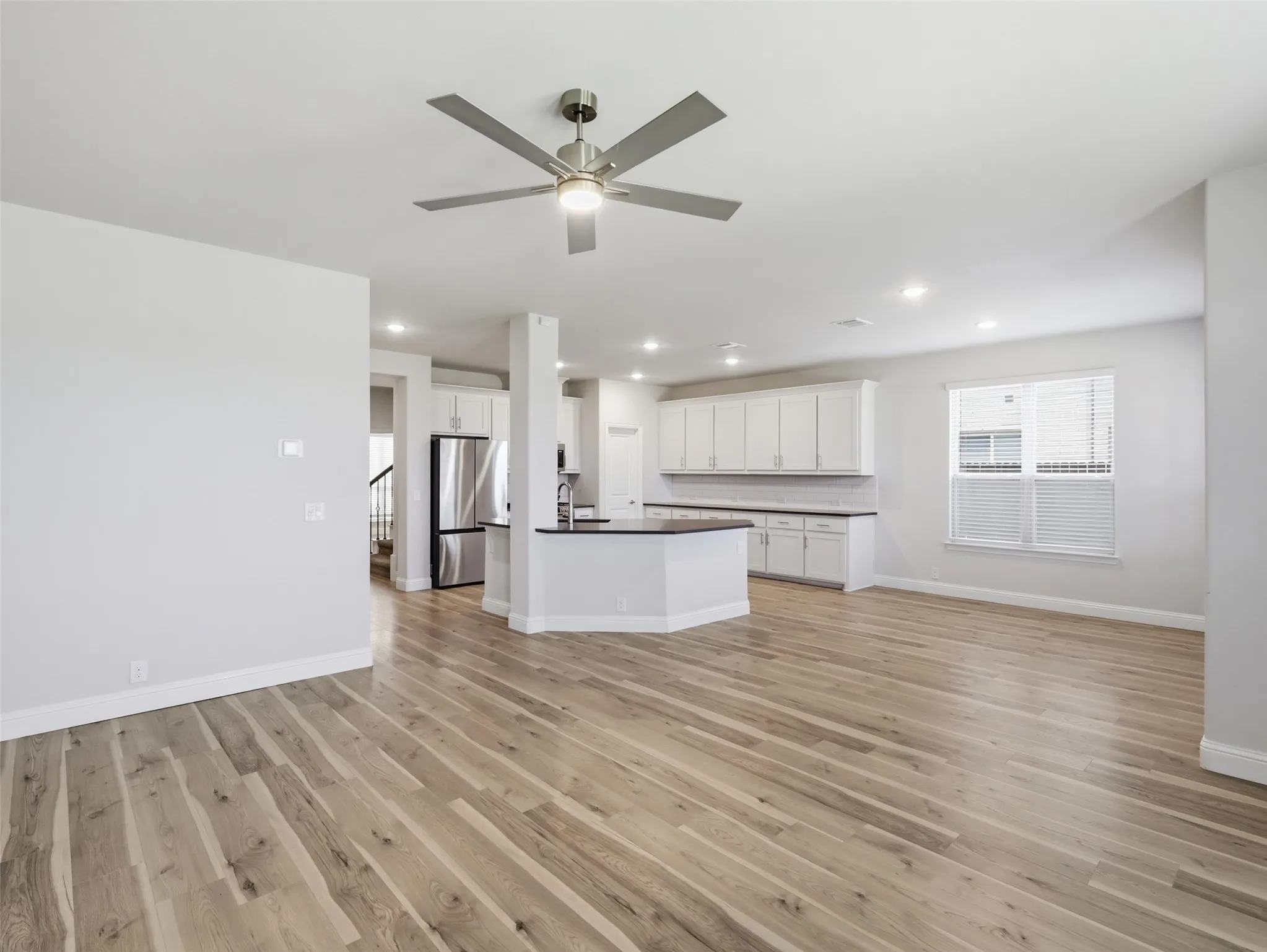 Single Family Residence For Sale in Hunt County , 201 Sweetwater Drive, Commerce, Texas 75428, 4 Bedroom, 3 Bathroom, 2 Garage spaces, 3,026 Sqft, built in 2023, mls#21327416, Real Estate Agent in Commerce, Homes For Sale in Hunt county, Homes For Sale in Commerce, Realtor in Commerce Texas, Real Estate Brokerage Independent Realty Texas, Luminita Cordes Realtor
