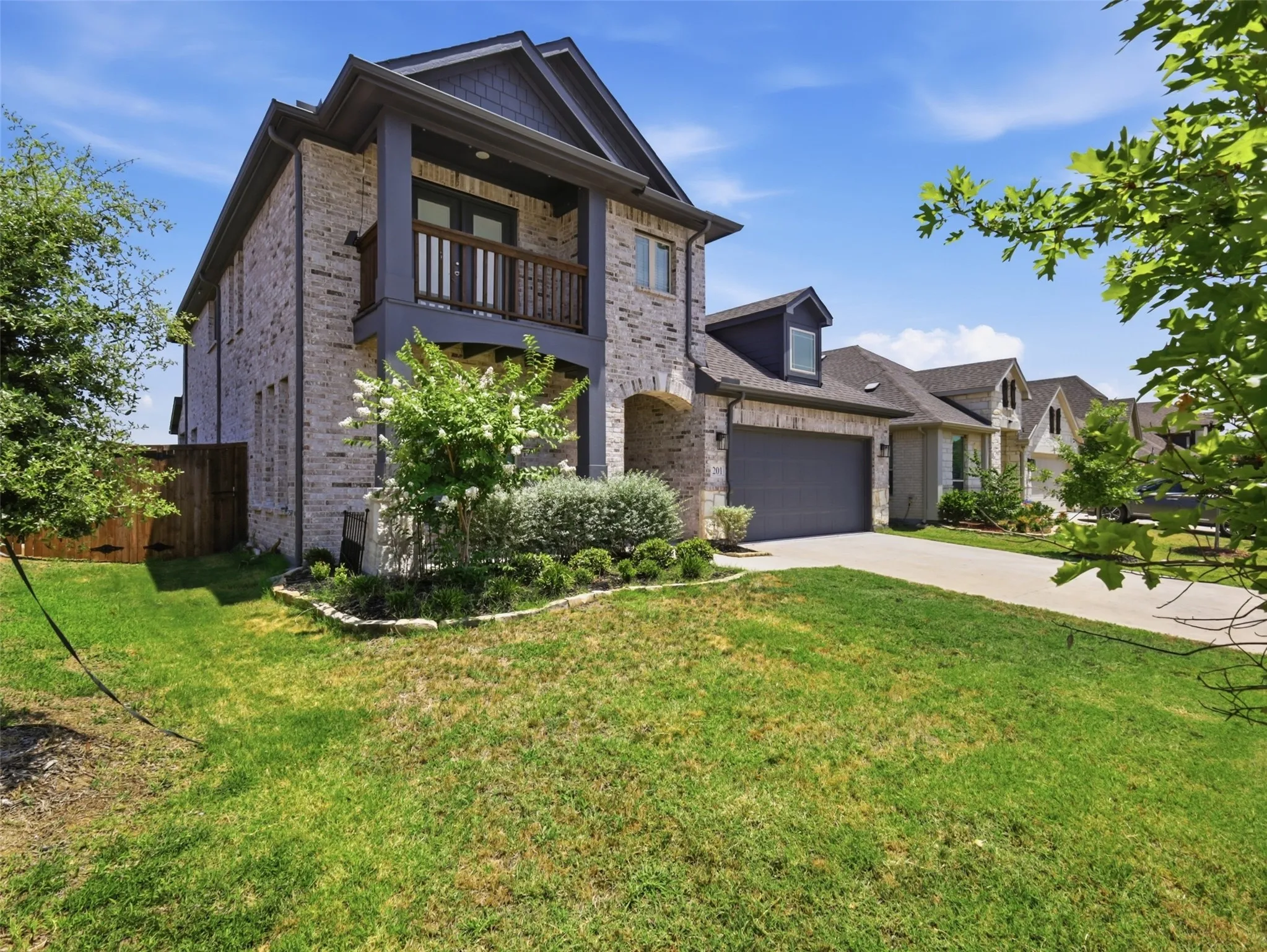 Single Family Residence For Sale in Hunt County , 201 Sweetwater Drive, Commerce, Texas 75428, 4 Bedroom, 3 Bathroom, 2 Garage spaces, 3,026 Sqft, built in 2023, mls#21327416, Real Estate Agent in Commerce, Homes For Sale in Hunt county, Homes For Sale in Commerce, Realtor in Commerce Texas, Real Estate Brokerage Independent Realty Texas, Luminita Cordes Realtor