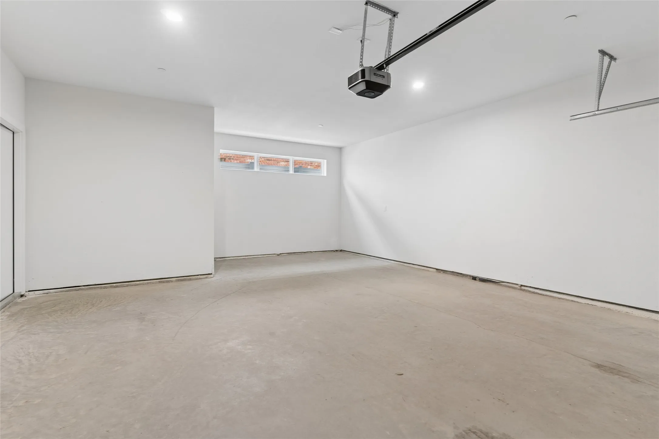 Single Family Residence For Rent in Dallas County , 2202 N Carroll Avenue 104, Dallas, Texas 75204, 2 Bedroom, 3 Bathroom, 2 Garage spaces, 1,840 Sqft, built in 2026, mls#21311911, Real Estate Agent in Dallas, Homes For Rent in Dallas county, Homes For Rent in Dallas, Realtor in Dallas Texas, Real Estate Brokerage Independent Realty Texas, Luminita Cordes Realtor