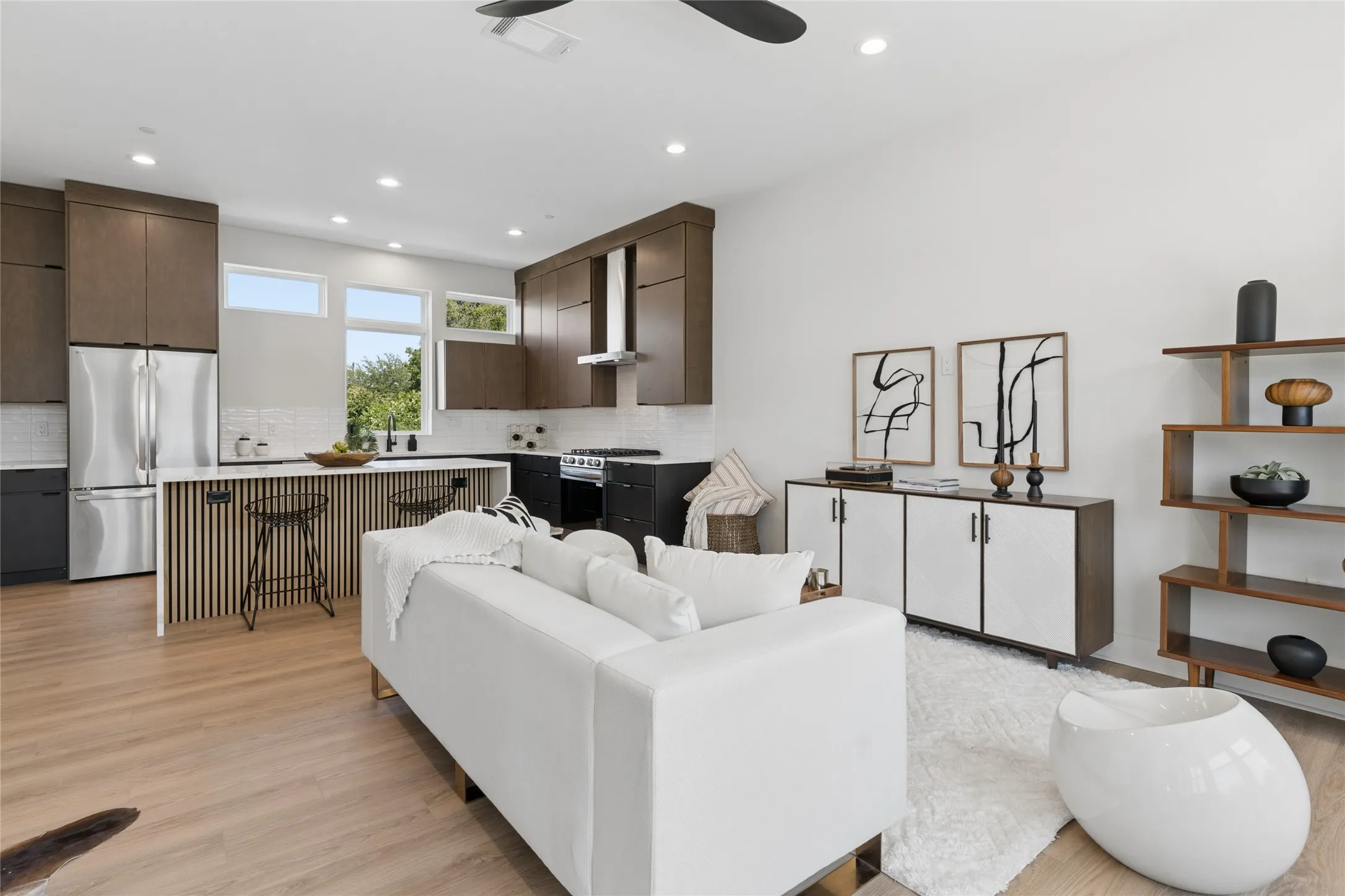 Single Family Residence For Rent in Dallas County , 2202 N Carroll Avenue 104, Dallas, Texas 75204, 2 Bedroom, 3 Bathroom, 2 Garage spaces, 1,840 Sqft, built in 2026, mls#21311911, Real Estate Agent in Dallas, Homes For Rent in Dallas county, Homes For Rent in Dallas, Realtor in Dallas Texas, Real Estate Brokerage Independent Realty Texas, Luminita Cordes Realtor