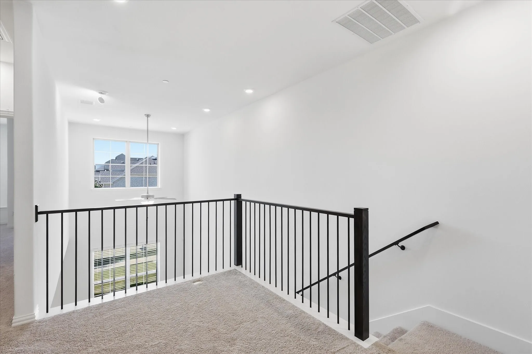Townhouse For Sale in Dallas County , 2537 Buttonbush Lane, Garland, Texas 75042, 2 Bedroom, 3 Bathroom, 2 Garage spaces, 1,565 Sqft, built in 2023, Price $335,000, mls#21325068, Real Estate Agent in Garland, Homes For Sale in Dallas county, Homes For Sale in Garland, Realtor in Garland Texas, Real Estate Brokerage Independent Realty Texas, Luminita Cordes Realtor