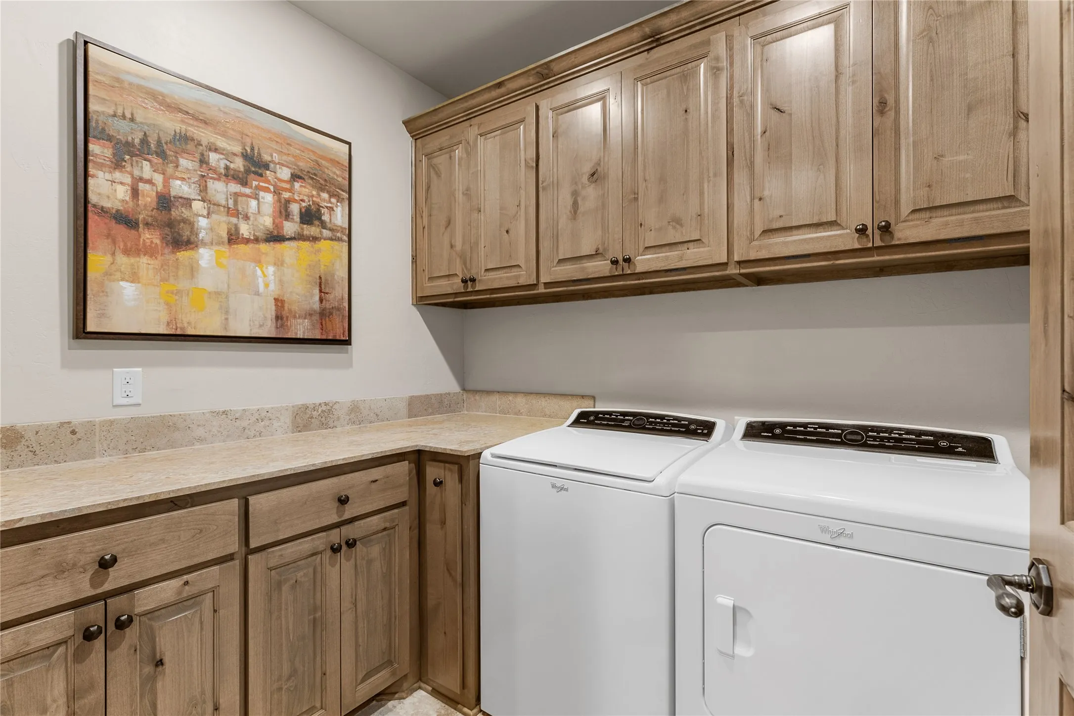 2 laundry rooms on 2 floors