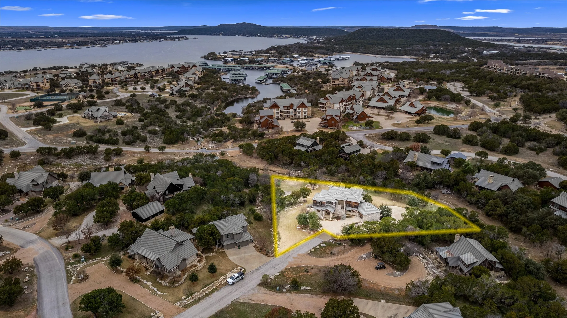 Single Family Residence For Sale in Palo Pinto County , 1064 Hidden Creek Drive, Graford, Texas 76449, 5 Bedroom, 8 Bathroom, 2 Garage spaces, 5,996 Sqft, built in 2015, mls#21326976, Real Estate Agent in Graford, Homes For Sale in Palo Pinto county, Homes For Sale in Graford, Realtor in Graford Texas, Real Estate Brokerage Independent Realty Texas, Luminita Cordes Realtor