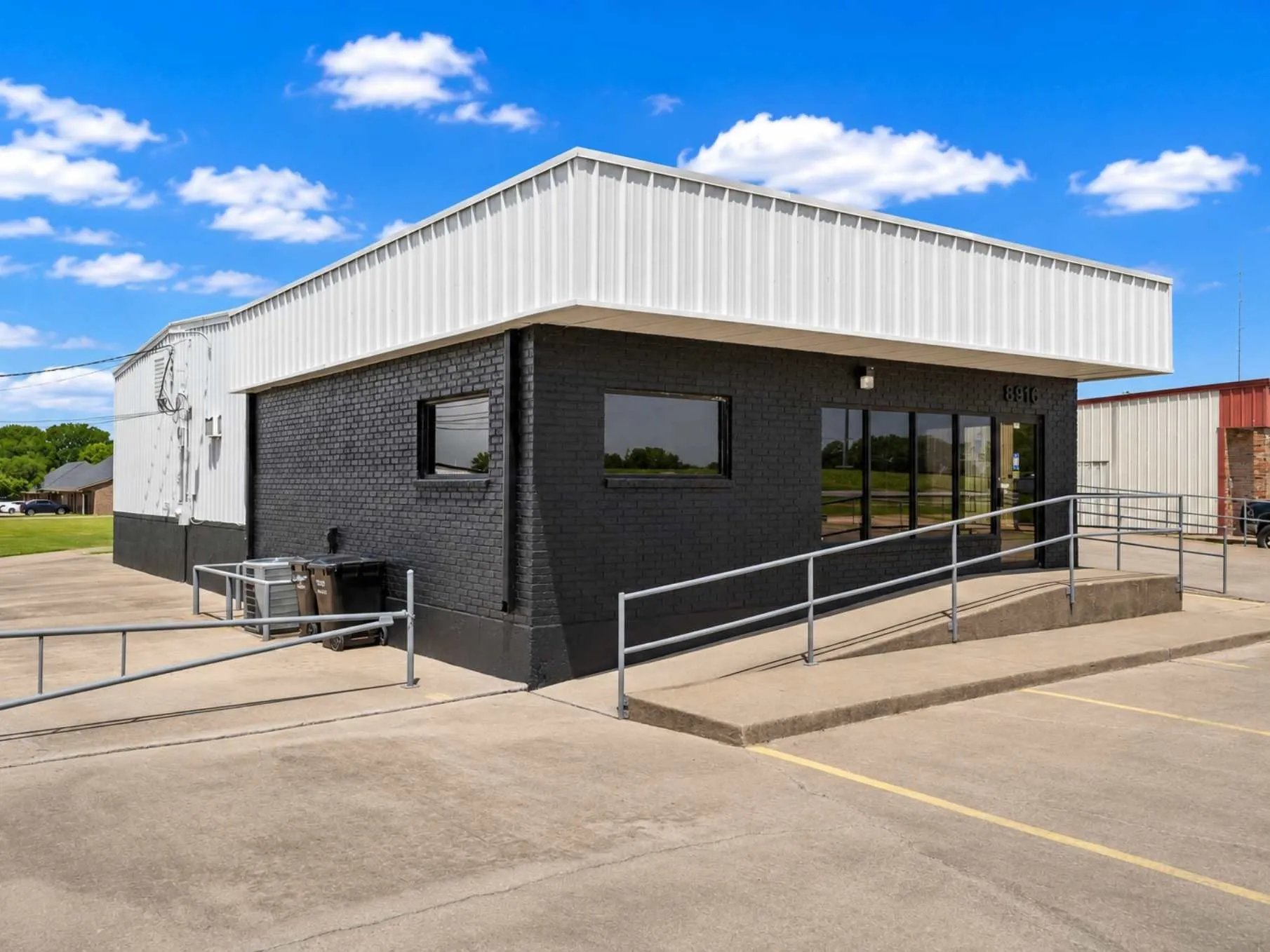 Office For Rent in Hunt County , 8916 Wesley Street, Greenville, Texas 75402, 0, 0, Garage spaces, 0 Sqft, built in 1988, Price $5,050, mls#21327748, Real Estate Agent in Greenville, Homes For Rent in Hunt county, Homes For Rent in Greenville, Realtor in Greenville Texas, Real Estate Brokerage Independent Realty Texas, Luminita Cordes Realtor