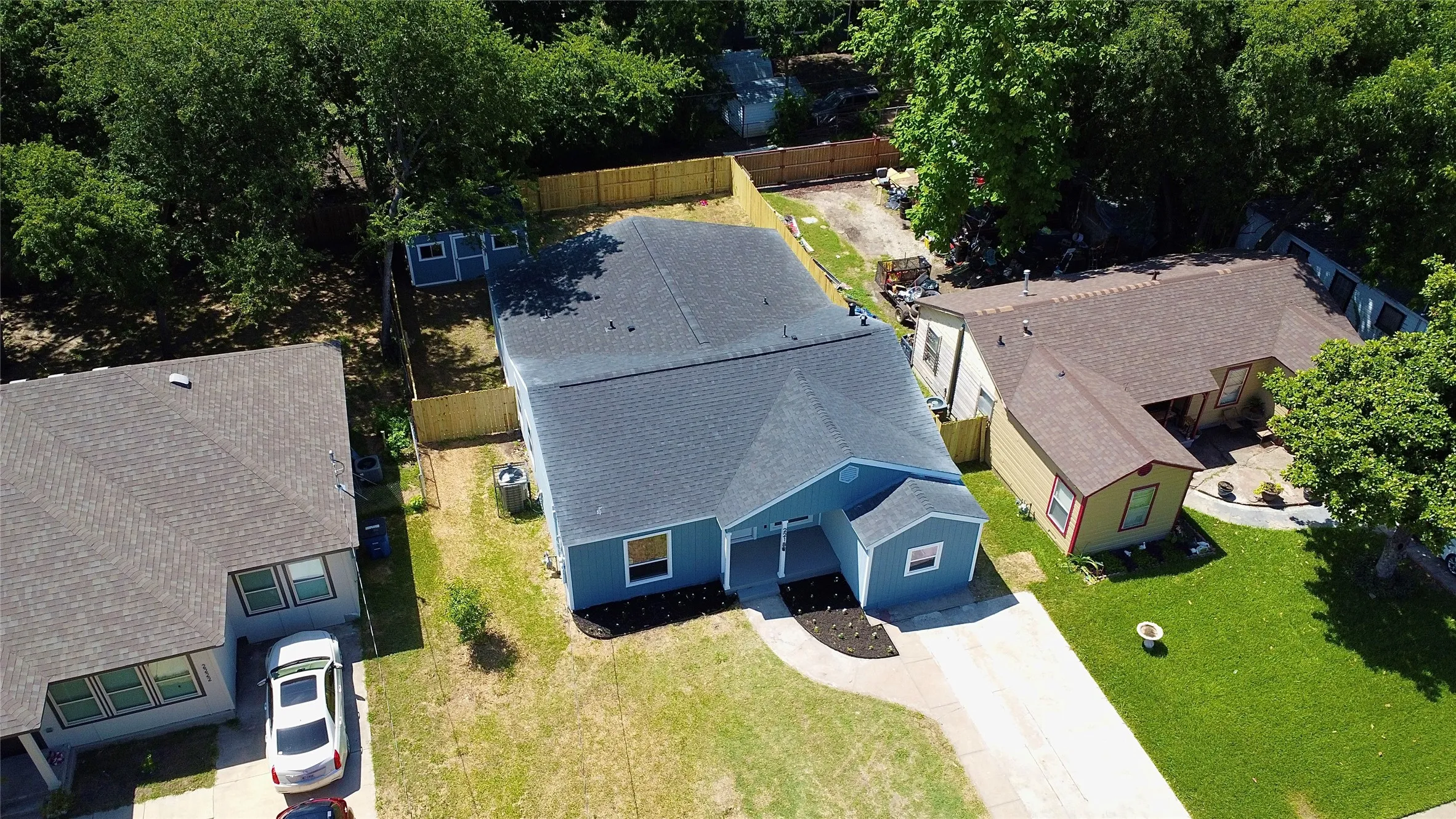 Single Family Residence For Sale in Dallas County , 2218 Kathleen Avenue, Dallas, Texas 75216, 3 Bedroom, 2 Bathroom, Garage spaces, 1,478 Sqft, built in 1949, mls#21327763, Real Estate Agent in Dallas, Homes For Sale in Dallas county, Homes For Sale in Dallas, Realtor in Dallas Texas, Real Estate Brokerage Independent Realty Texas, Luminita Cordes Realtor