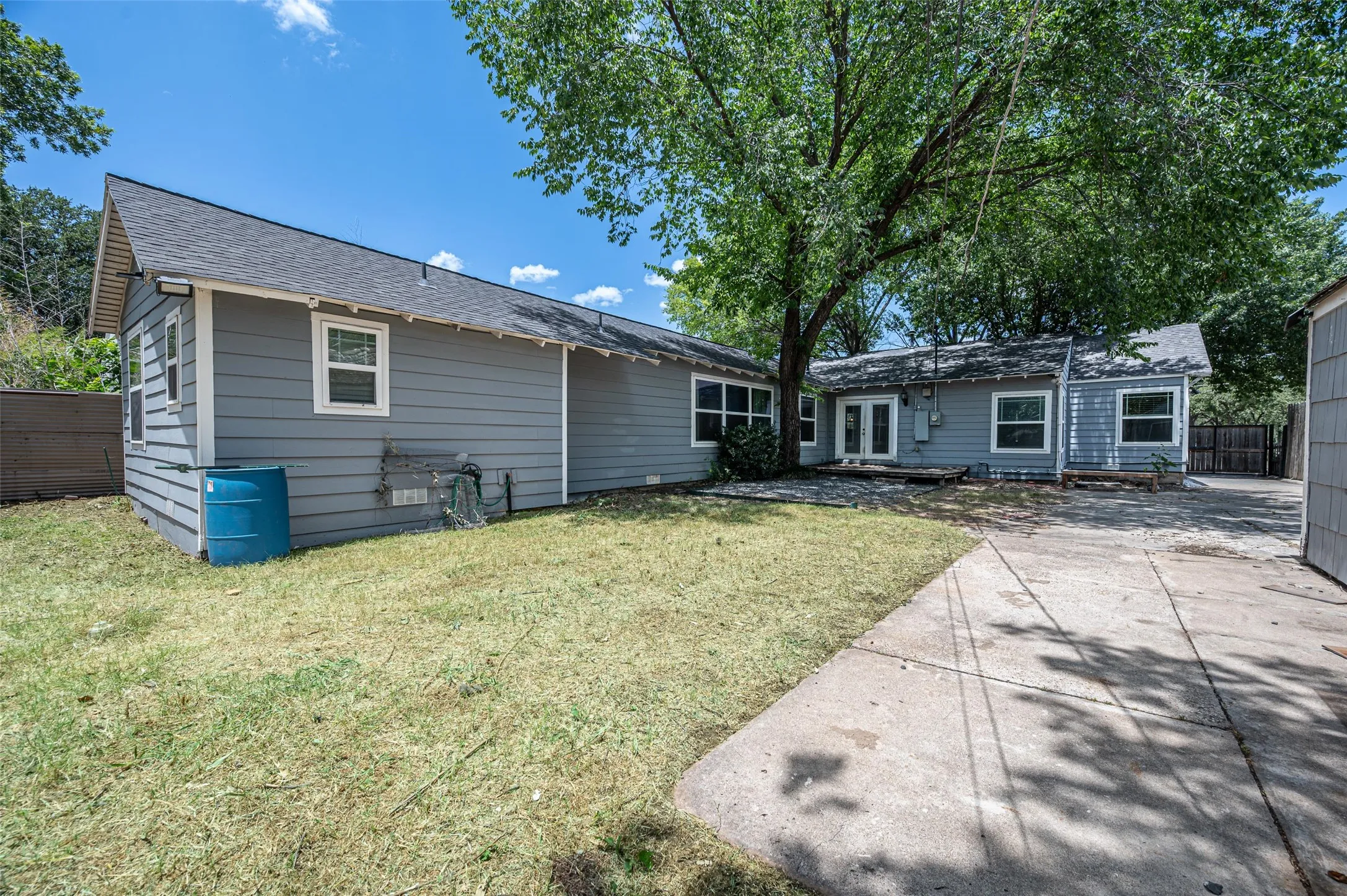 Lots of room to entertain in the backyard area