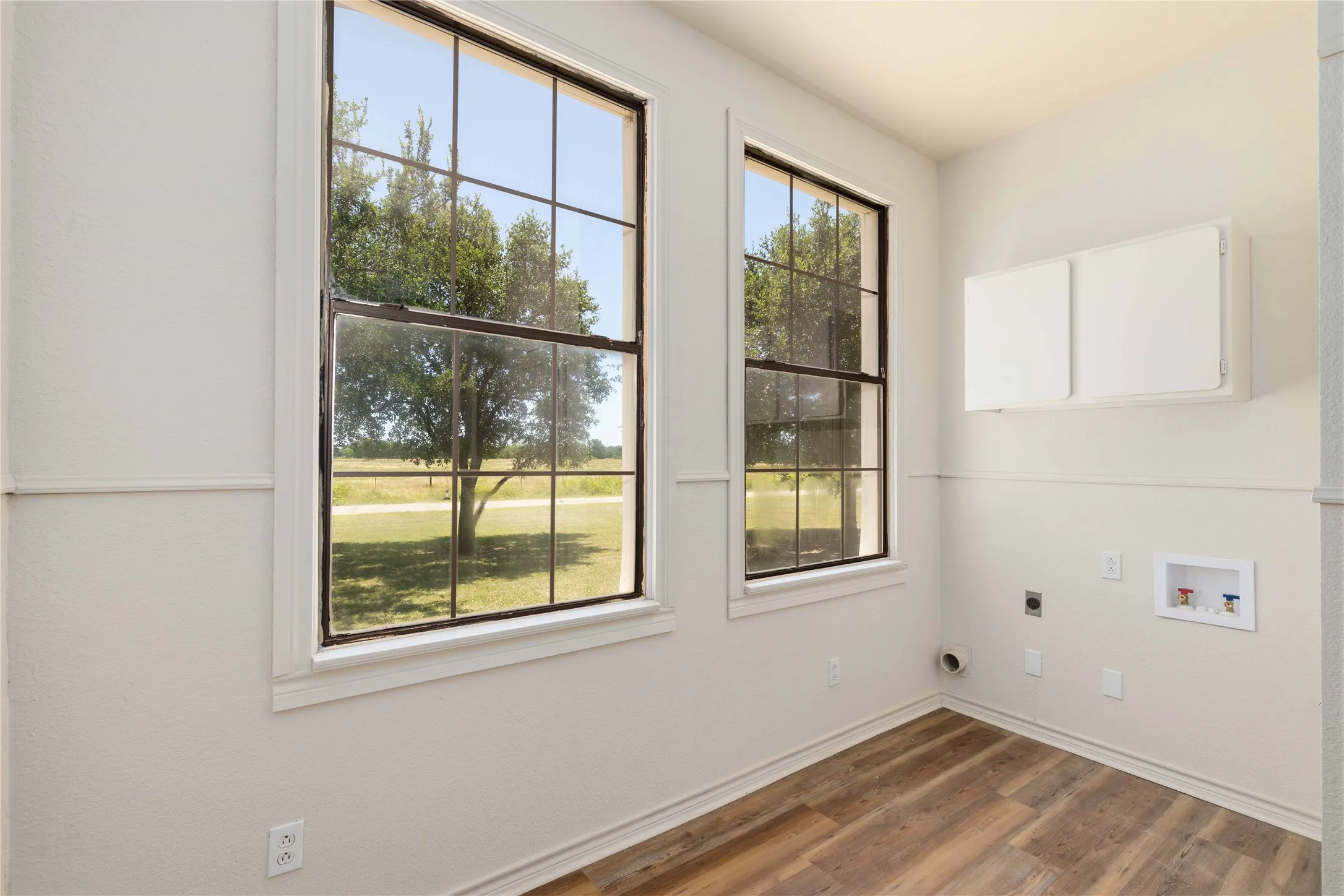 Single Family Residence For Sale in Brown County , 3001 County Road 404, Early, Texas 76802, 6 Bedroom, 4 Bathroom, Garage spaces, 3,410 Sqft, built in 0, mls#21327777, Real Estate Agent in Early, Homes For Sale in Brown county, Homes For Sale in Early, Realtor in Early Texas, Real Estate Brokerage Independent Realty Texas, Luminita Cordes Realtor