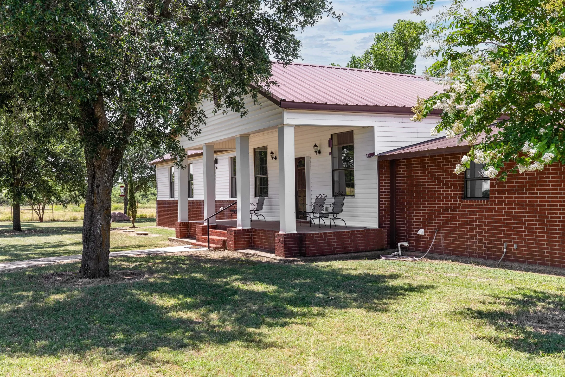 Single Family Residence For Sale in Brown County , 3001 County Road 404, Early, Texas 76802, 6 Bedroom, 4 Bathroom, Garage spaces, 3,410 Sqft, built in 0, mls#21327777, Real Estate Agent in Early, Homes For Sale in Brown county, Homes For Sale in Early, Realtor in Early Texas, Real Estate Brokerage Independent Realty Texas, Luminita Cordes Realtor