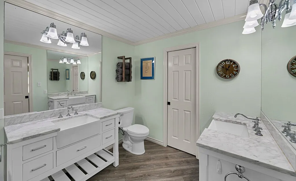 Single Family Residence For Sale in Bosque County , 5819 FM 56, Clifton, Texas 76634, 3 Bedroom, 3 Bathroom, 2 Garage spaces, 2,233 Sqft, built in 1987, mls#21327345, Real Estate Agent in Clifton, Homes For Sale in Bosque county, Homes For Sale in Clifton, Realtor in Clifton Texas, Real Estate Brokerage Independent Realty Texas, Luminita Cordes Realtor