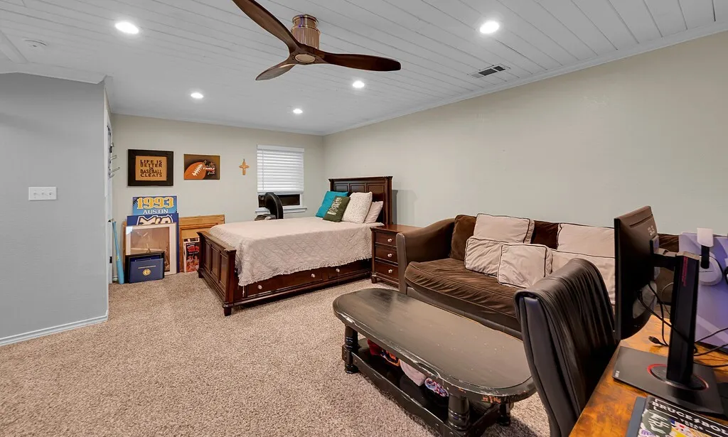 Single Family Residence For Sale in Bosque County , 5819 FM 56, Clifton, Texas 76634, 3 Bedroom, 3 Bathroom, 2 Garage spaces, 2,233 Sqft, built in 1987, mls#21327345, Real Estate Agent in Clifton, Homes For Sale in Bosque county, Homes For Sale in Clifton, Realtor in Clifton Texas, Real Estate Brokerage Independent Realty Texas, Luminita Cordes Realtor
