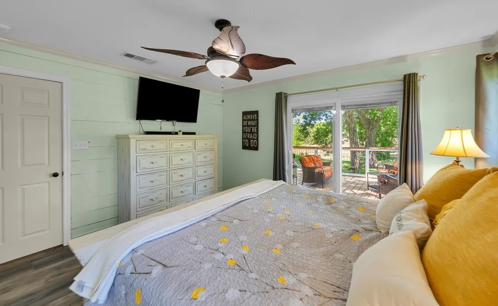 Single Family Residence For Sale in Bosque County , 5819 FM 56, Clifton, Texas 76634, 3 Bedroom, 3 Bathroom, 2 Garage spaces, 2,233 Sqft, built in 1987, mls#21327345, Real Estate Agent in Clifton, Homes For Sale in Bosque county, Homes For Sale in Clifton, Realtor in Clifton Texas, Real Estate Brokerage Independent Realty Texas, Luminita Cordes Realtor