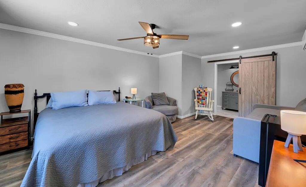 Single Family Residence For Sale in Bosque County , 5819 FM 56, Clifton, Texas 76634, 3 Bedroom, 3 Bathroom, 2 Garage spaces, 2,233 Sqft, built in 1987, mls#21327345, Real Estate Agent in Clifton, Homes For Sale in Bosque county, Homes For Sale in Clifton, Realtor in Clifton Texas, Real Estate Brokerage Independent Realty Texas, Luminita Cordes Realtor
