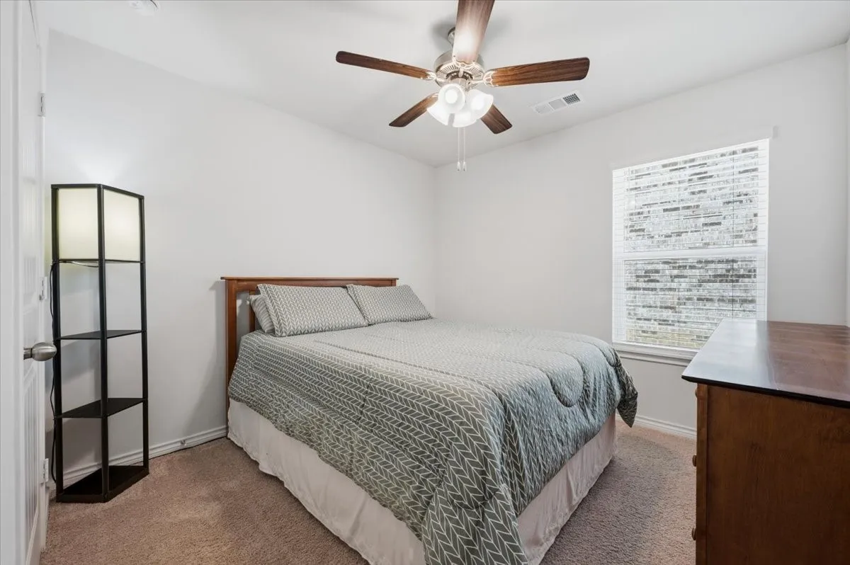 Single Family Residence For Sale in Ellis County , 1709 Mark Lane, Ennis, Texas 75119, 4 Bedroom, 2 Bathroom, 2 Garage spaces, 1,596 Sqft, built in 2021, mls#21327791, Real Estate Agent in Ennis, Homes For Sale in Ellis county, Homes For Sale in Ennis, Realtor in Ennis Texas, Real Estate Brokerage Independent Realty Texas, Luminita Cordes Realtor