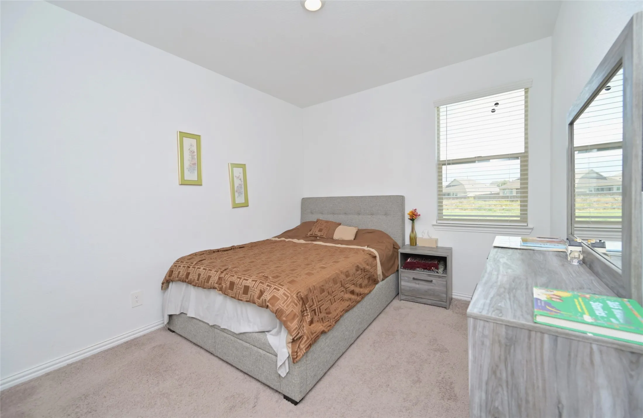 Single Family Residence For Sale in Denton County , 14800 Devils Claw Trail, Fort Worth, Texas 76052, 4 Bedroom, 2 Bathroom, 2 Garage spaces, 1,998 Sqft, built in 2021, mls#21324513, Real Estate Agent in Fort Worth, Homes For Sale in Denton county, Homes For Sale in Fort Worth, Realtor in Fort Worth Texas, Real Estate Brokerage Independent Realty Texas, Luminita Cordes Realtor