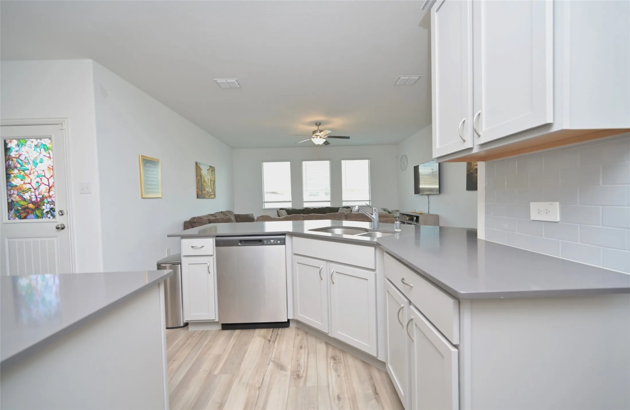 Single Family Residence For Sale in Denton County , 14800 Devils Claw Trail, Fort Worth, Texas 76052, 4 Bedroom, 2 Bathroom, 2 Garage spaces, 1,998 Sqft, built in 2021, mls#21324513, Real Estate Agent in Fort Worth, Homes For Sale in Denton county, Homes For Sale in Fort Worth, Realtor in Fort Worth Texas, Real Estate Brokerage Independent Realty Texas, Luminita Cordes Realtor