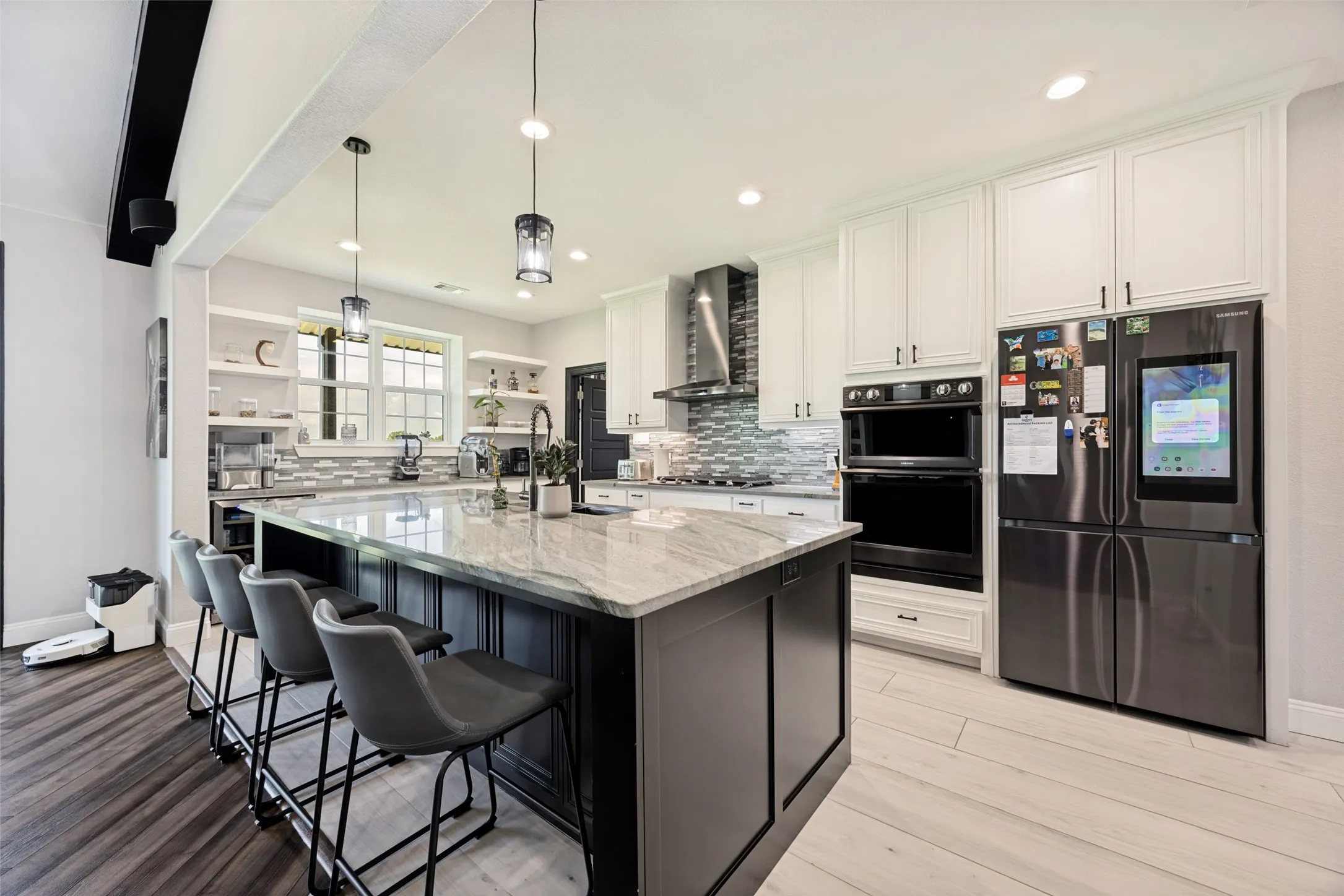Single Family Residence For Sale in Collin County , 11872 County Road 577, Anna, Texas 75409, 3 Bedrooms, 3 Bathrooms, 6 Garage spaces, 2,573 Sqft, built in 2022, Price $1,500,000, mls#21327479, Real Estate Agent in Anna, Homes For Sale in Collin county, Homes For Sale in Anna, Realtor in Anna Texas, Real Estate Brokerage Independent Realty Texas, Luminita Cordes Realtor