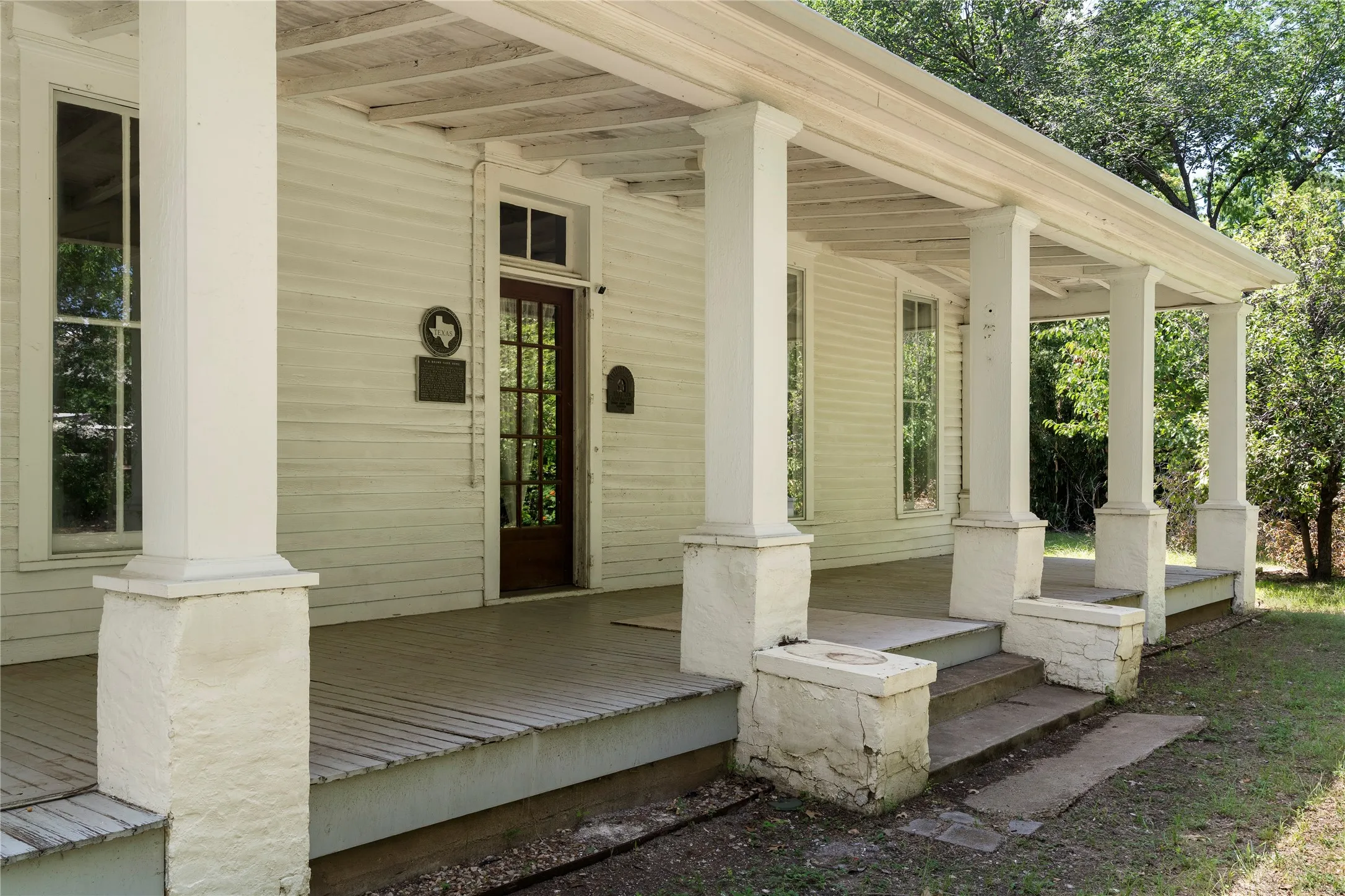 Breezy large front porch