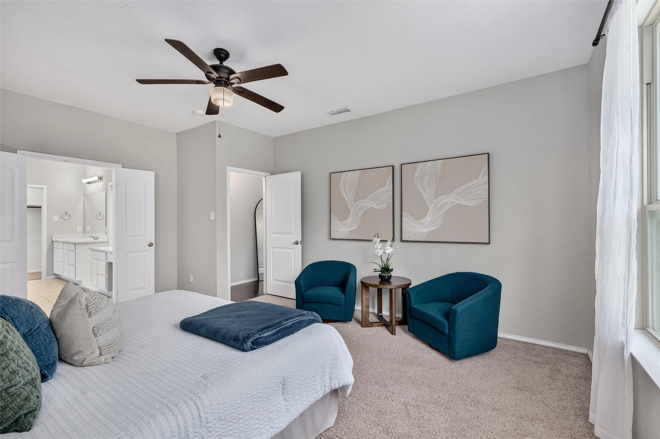 Single Family Residence For Sale in Denton County , 5709 Del Rey Drive, Denton, Texas 76208, 3 Bedroom, 2 Bathroom, 2 Garage spaces, 1,799 Sqft, built in 2017, mls#21303858, Real Estate Agent in Denton, Homes For Sale in Denton county, Homes For Sale in Denton, Realtor in Denton Texas, Real Estate Brokerage Independent Realty Texas, Luminita Cordes Realtor