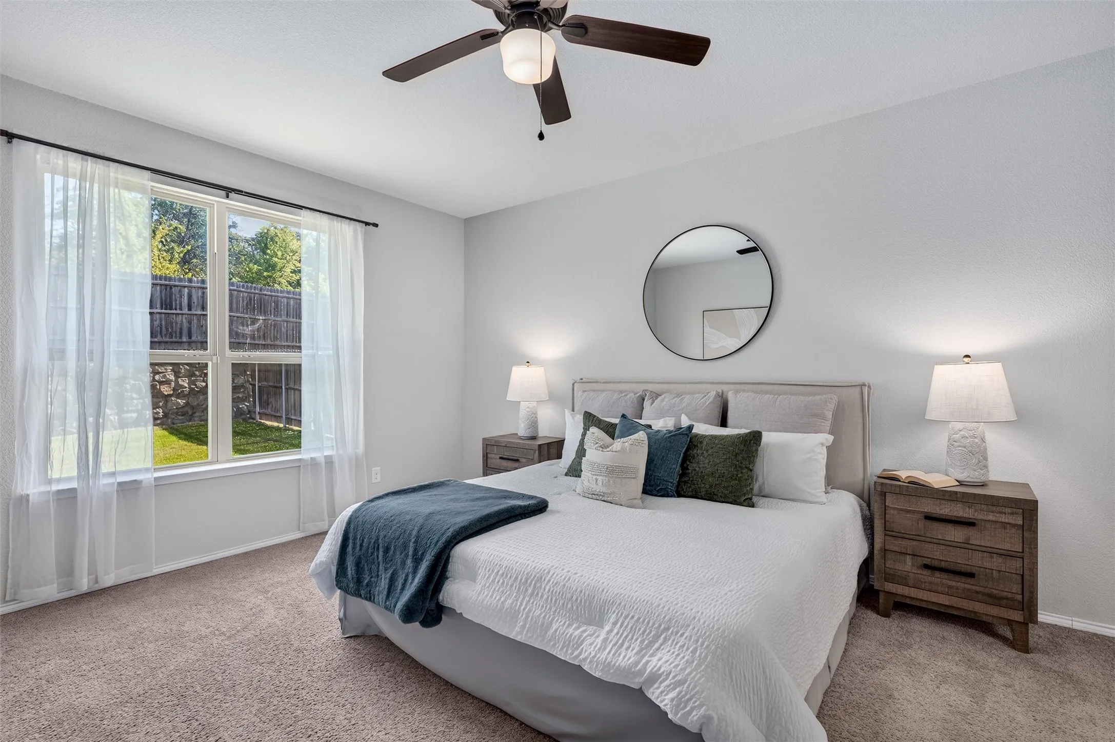 Single Family Residence For Sale in Denton County , 5709 Del Rey Drive, Denton, Texas 76208, 3 Bedroom, 2 Bathroom, 2 Garage spaces, 1,799 Sqft, built in 2017, mls#21303858, Real Estate Agent in Denton, Homes For Sale in Denton county, Homes For Sale in Denton, Realtor in Denton Texas, Real Estate Brokerage Independent Realty Texas, Luminita Cordes Realtor