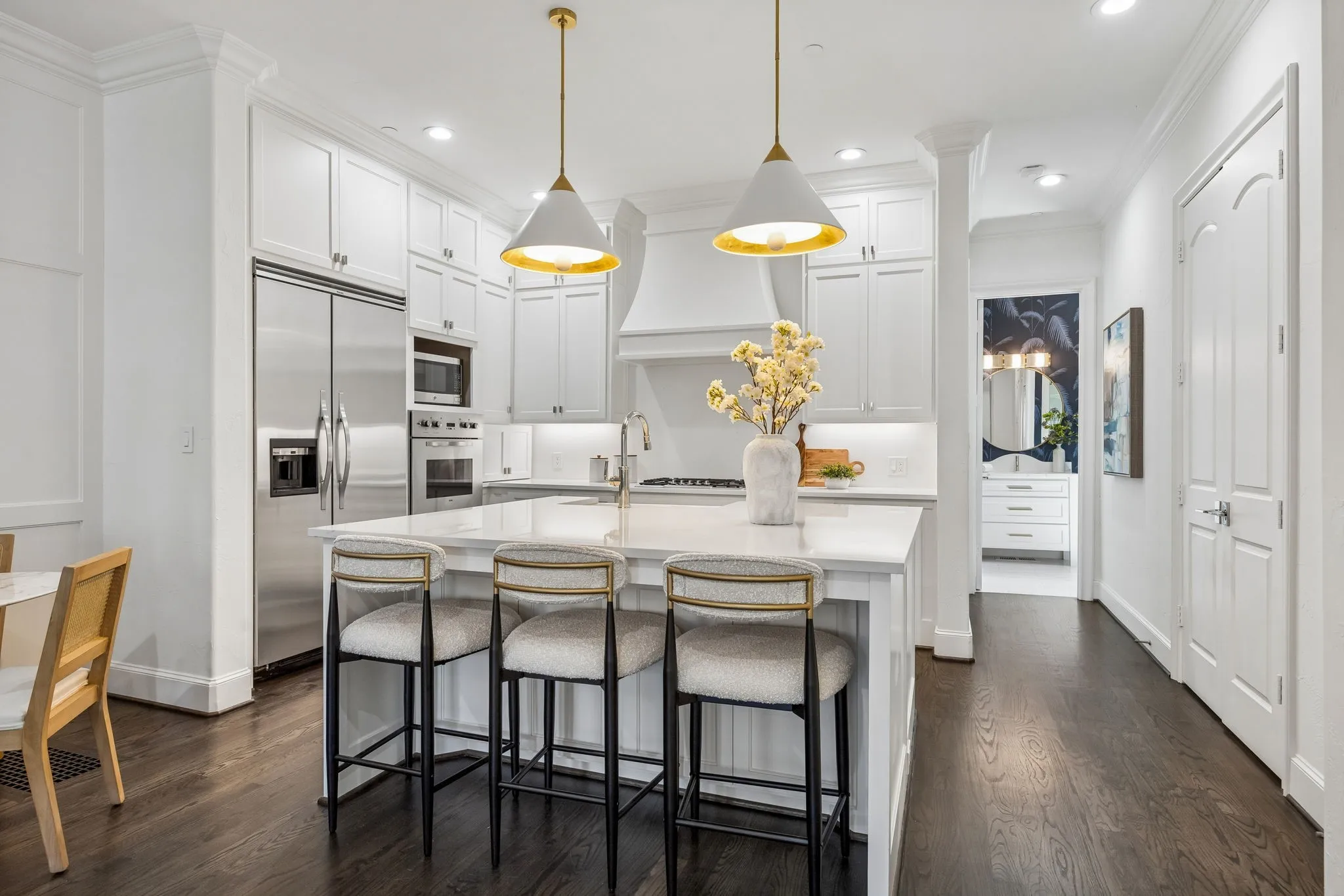 Condominium For Sale in Dallas County , 4152 Emerson Avenue A, University Park, Texas 75205, 3 Bedroom, 3 Bathroom, 2 Garage spaces, 2,575 Sqft, built in 2006, mls#21326317, Real Estate Agent in University Park, Homes For Sale in Dallas county, Homes For Sale in University Park, Realtor in University Park Texas, Real Estate Brokerage Independent Realty Texas, Luminita Cordes Realtor