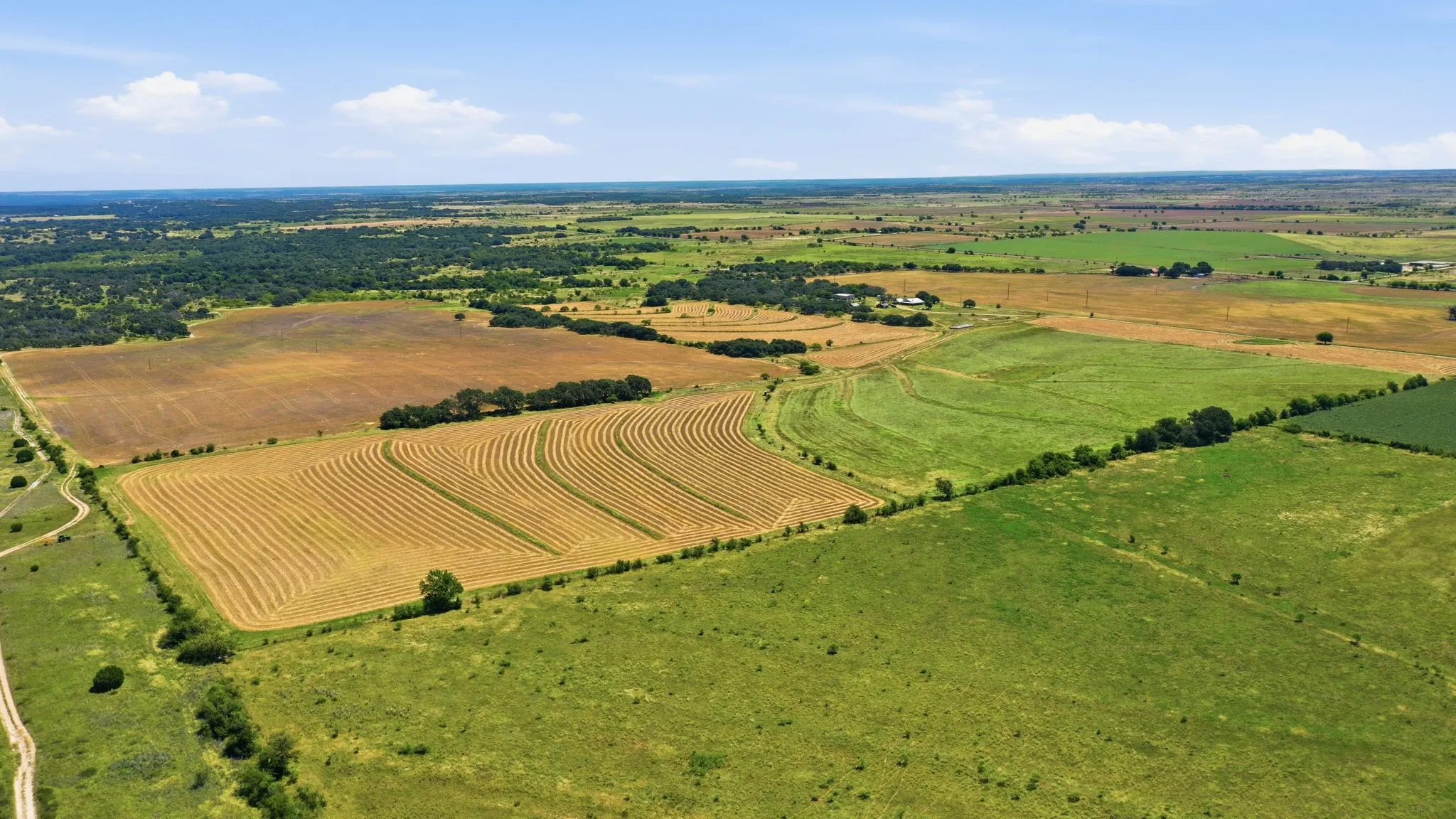 Farm For Sale in Hamilton County , 2975 N Fm 1702, Hamilton, Texas 76531, 5 Bedroom, 3 Bathroom, Garage spaces, 2,744 Sqft, built in 2010, mls#21327344, Real Estate Agent in Hamilton, Homes For Sale in Hamilton county, Homes For Sale in Hamilton, Realtor in Hamilton Texas, Real Estate Brokerage Independent Realty Texas, Luminita Cordes Realtor