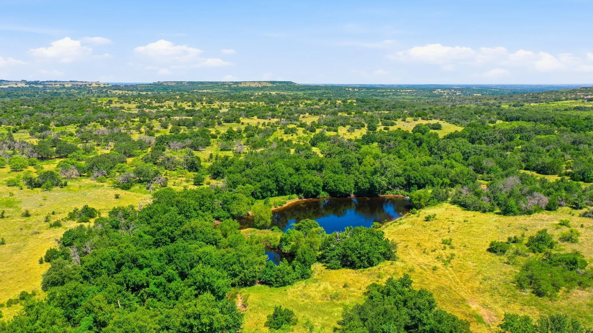 Farm For Sale in Hamilton County , 2975 N Fm 1702, Hamilton, Texas 76531, 5 Bedroom, 3 Bathroom, Garage spaces, 2,744 Sqft, built in 2010, mls#21327344, Real Estate Agent in Hamilton, Homes For Sale in Hamilton county, Homes For Sale in Hamilton, Realtor in Hamilton Texas, Real Estate Brokerage Independent Realty Texas, Luminita Cordes Realtor