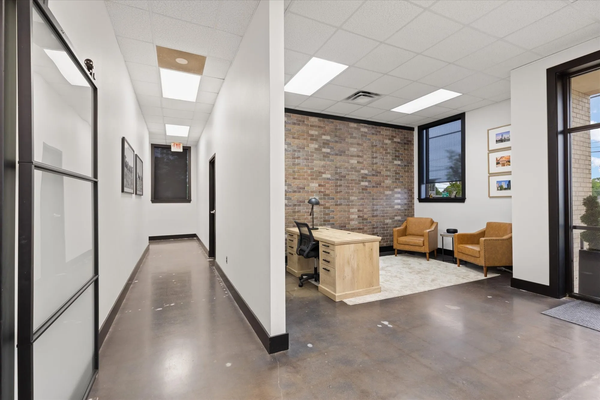 Office For Sale in Gregg County , 501 N Third Street, Longview, Texas 75602, 0, 0, Garage spaces, 0 Sqft, built in 1930, mls#21327833, Real Estate Agent in Longview, Homes For Sale in Gregg county, Homes For Sale in Longview, Realtor in Longview Texas, Real Estate Brokerage Independent Realty Texas, Luminita Cordes Realtor