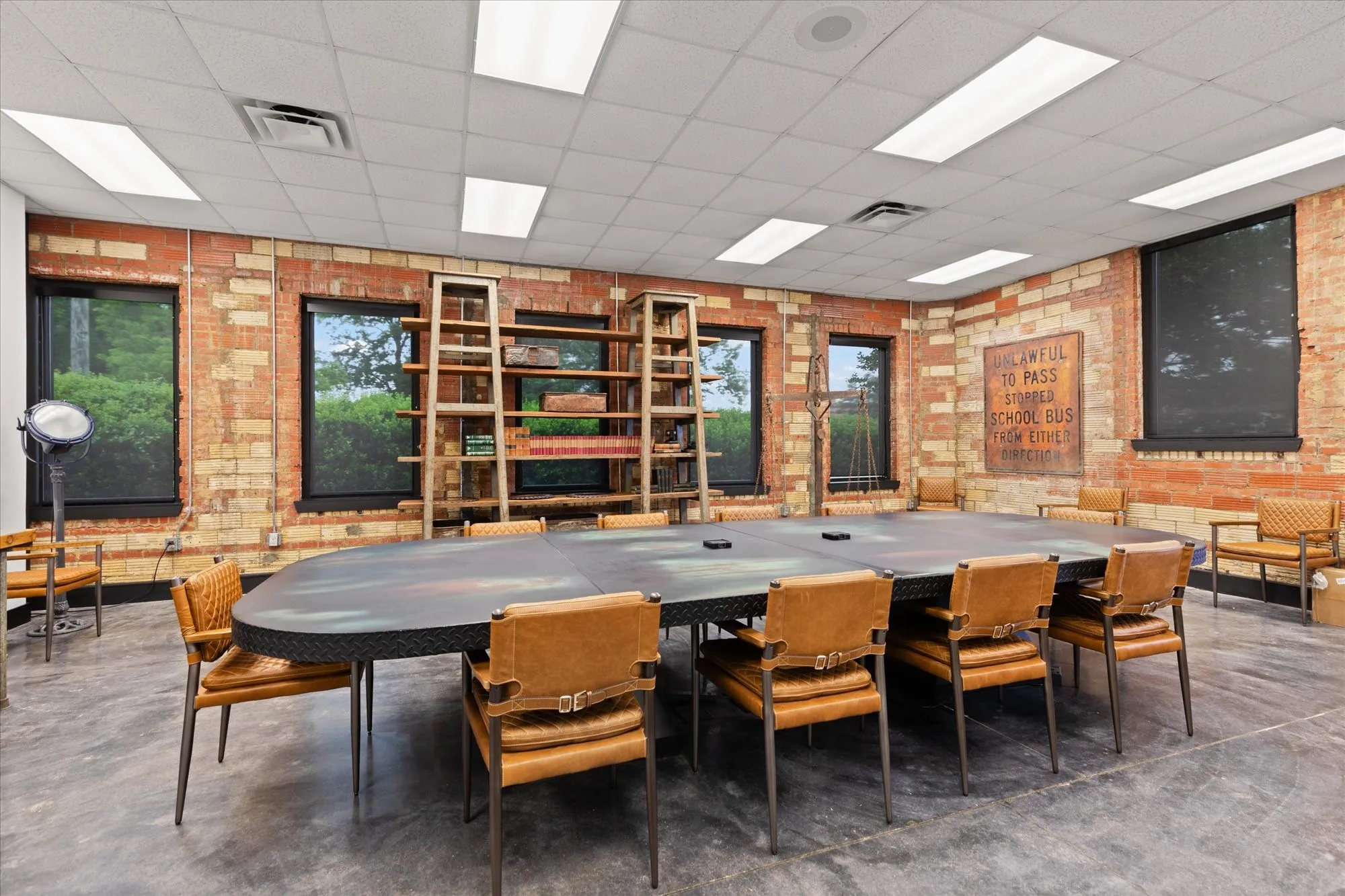 Office For Sale in Gregg County , 501 N Third Street, Longview, Texas 75602, 0, 0, Garage spaces, 0 Sqft, built in 1930, mls#21327833, Real Estate Agent in Longview, Homes For Sale in Gregg county, Homes For Sale in Longview, Realtor in Longview Texas, Real Estate Brokerage Independent Realty Texas, Luminita Cordes Realtor