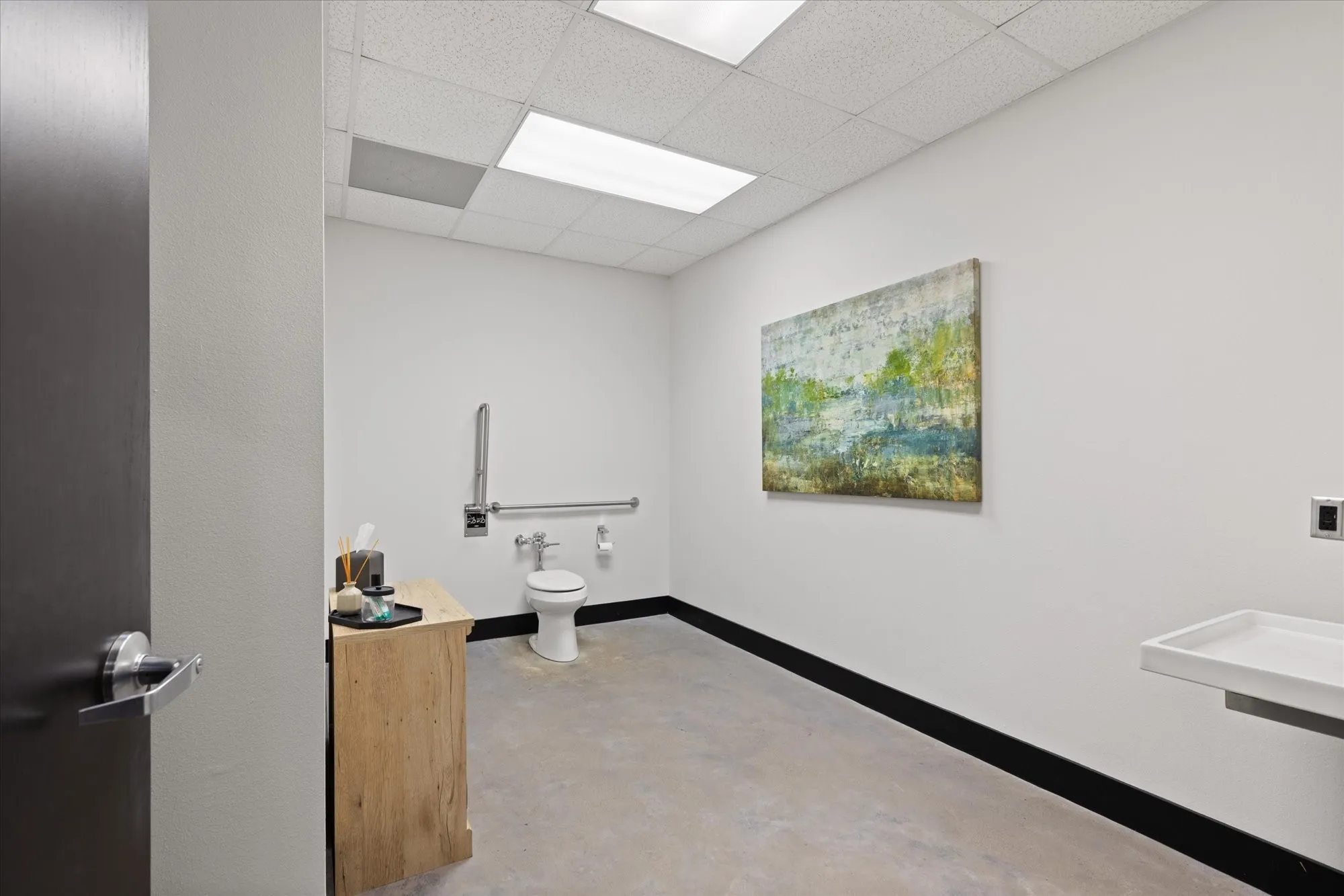 Office For Sale in Gregg County , 501 N Third Street, Longview, Texas 75602, 0, 0, Garage spaces, 0 Sqft, built in 1930, mls#21327833, Real Estate Agent in Longview, Homes For Sale in Gregg county, Homes For Sale in Longview, Realtor in Longview Texas, Real Estate Brokerage Independent Realty Texas, Luminita Cordes Realtor