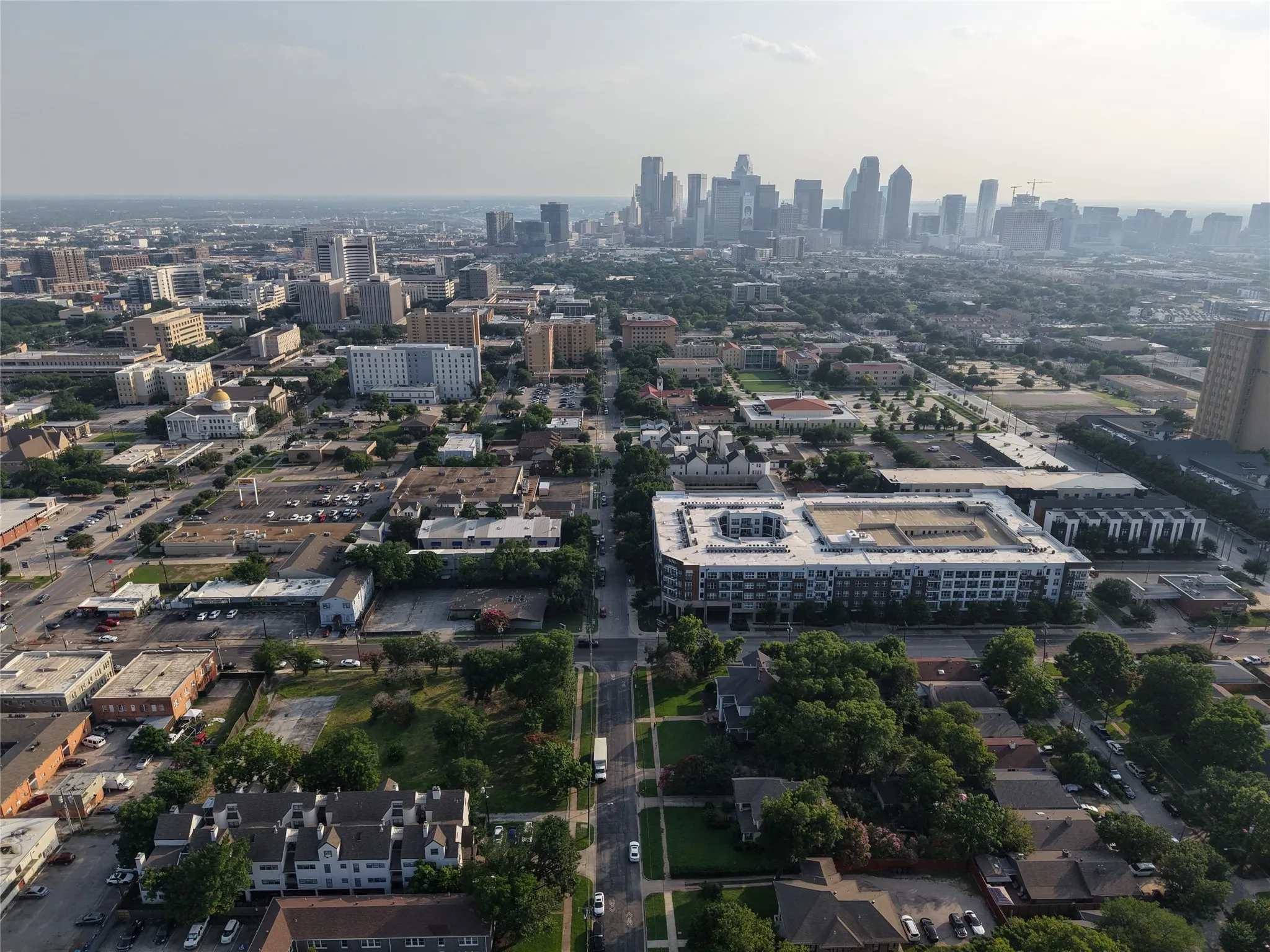 Improved Land For Sale in Dallas County , 1000 N Peak Street, Dallas, Texas 75204, 0, 0, Garage spaces, 0 Sqft, built in 0, mls#21326065, Real Estate Agent in Dallas, Homes For Sale in Dallas county, Homes For Sale in Dallas, Realtor in Dallas Texas, Real Estate Brokerage Independent Realty Texas, Luminita Cordes Realtor