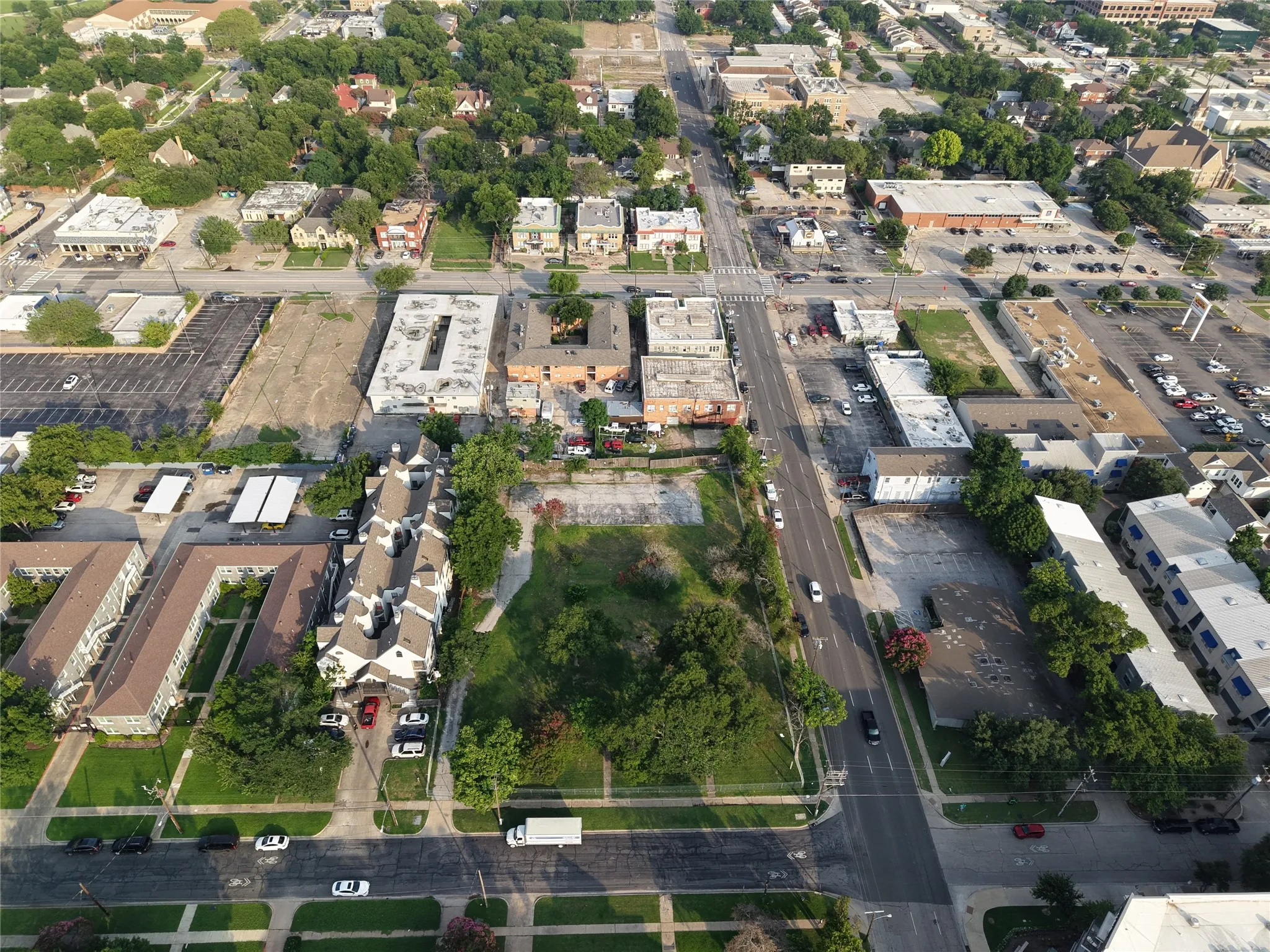 Improved Land For Sale in Dallas County , 1000 N Peak Street, Dallas, Texas 75204, 0, 0, Garage spaces, 0 Sqft, built in 0, mls#21326065, Real Estate Agent in Dallas, Homes For Sale in Dallas county, Homes For Sale in Dallas, Realtor in Dallas Texas, Real Estate Brokerage Independent Realty Texas, Luminita Cordes Realtor