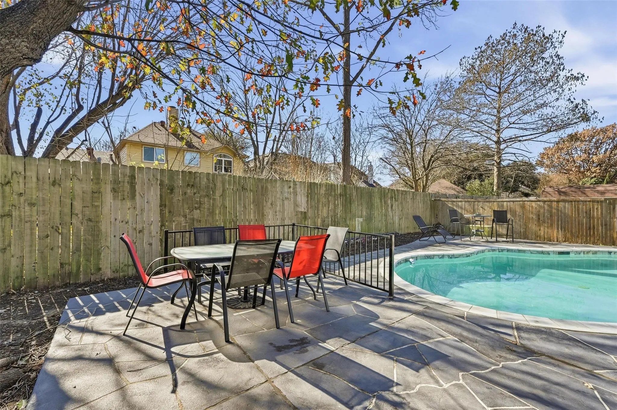 Single Family Residence For Sale in Tarrant County , 2202 S Branch Drive, Arlington, Texas 76001, 4 Bedroom, 2 Bathroom, 2 Garage spaces, 2,267 Sqft, built in 1988, mls#21327681, Real Estate Agent in Arlington, Homes For Sale in Tarrant county, Homes For Sale in Arlington, Realtor in Arlington Texas, Real Estate Brokerage Independent Realty Texas, Luminita Cordes Realtor