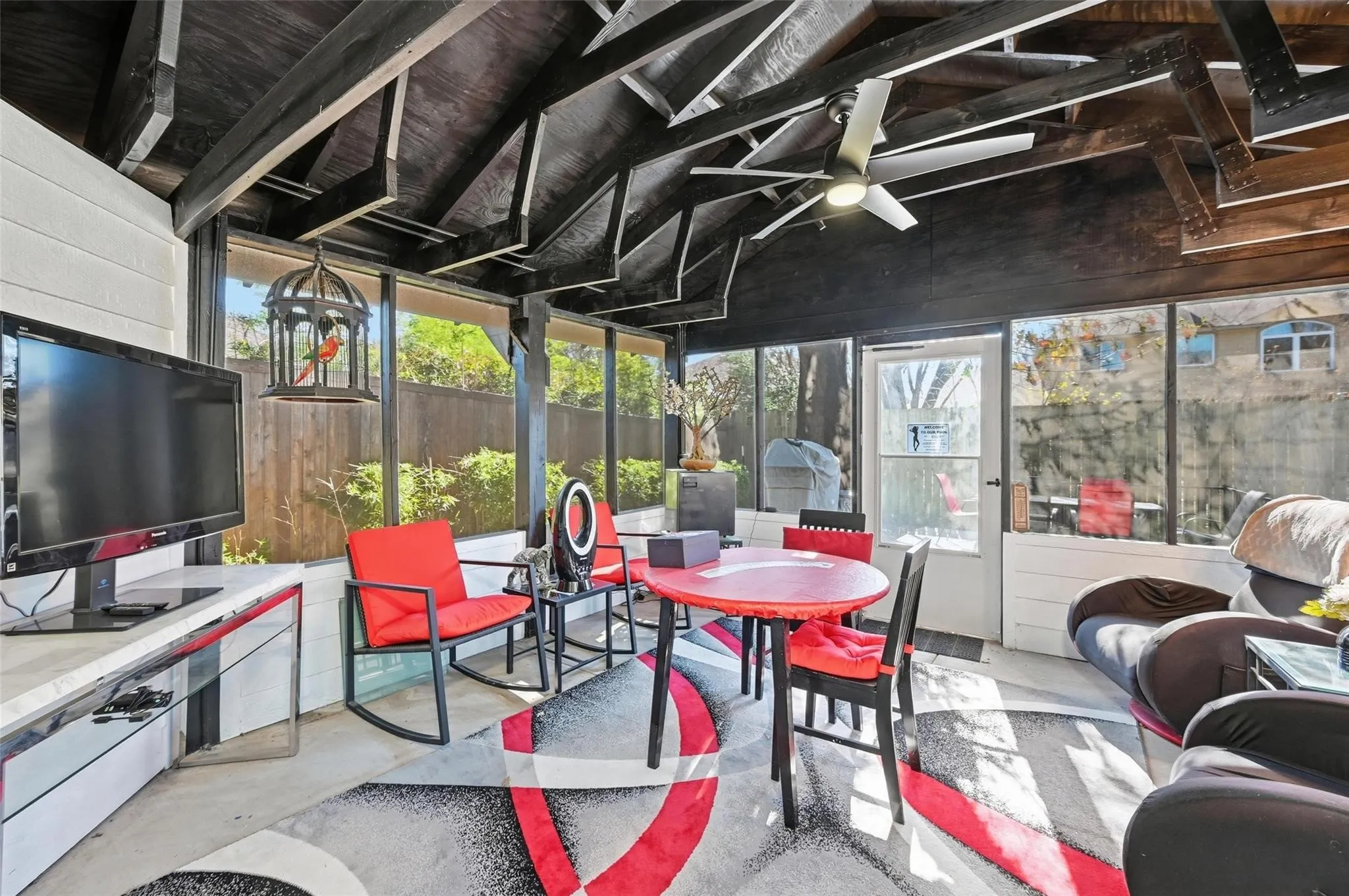 Single Family Residence For Sale in Tarrant County , 2202 S Branch Drive, Arlington, Texas 76001, 4 Bedroom, 2 Bathroom, 2 Garage spaces, 2,267 Sqft, built in 1988, mls#21327681, Real Estate Agent in Arlington, Homes For Sale in Tarrant county, Homes For Sale in Arlington, Realtor in Arlington Texas, Real Estate Brokerage Independent Realty Texas, Luminita Cordes Realtor